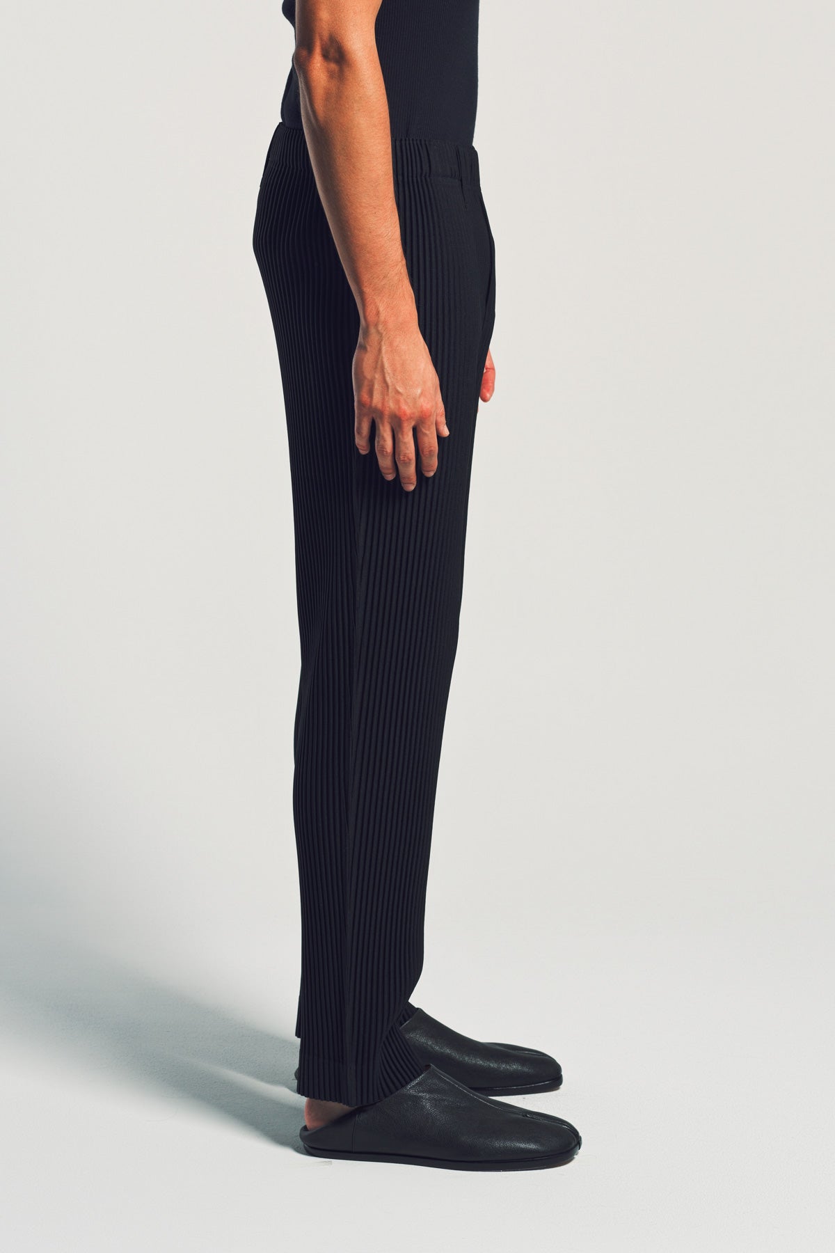 HOMME PLISSÉ ISSEY MIYAKE | PLEATED PANTS