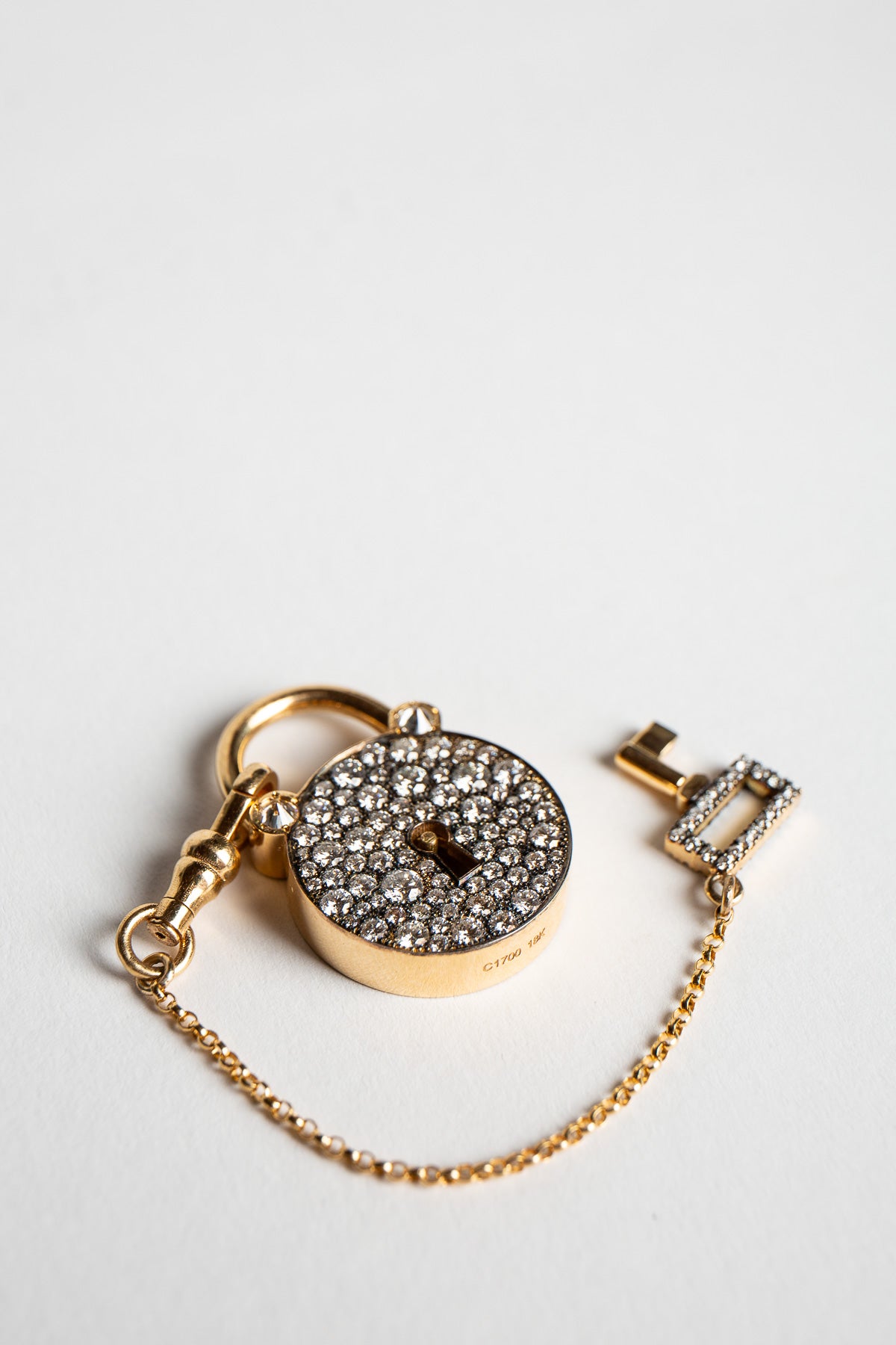 CIRCA 1700 | SQUARE PEG DIAMOND PADLOCK PENDANT