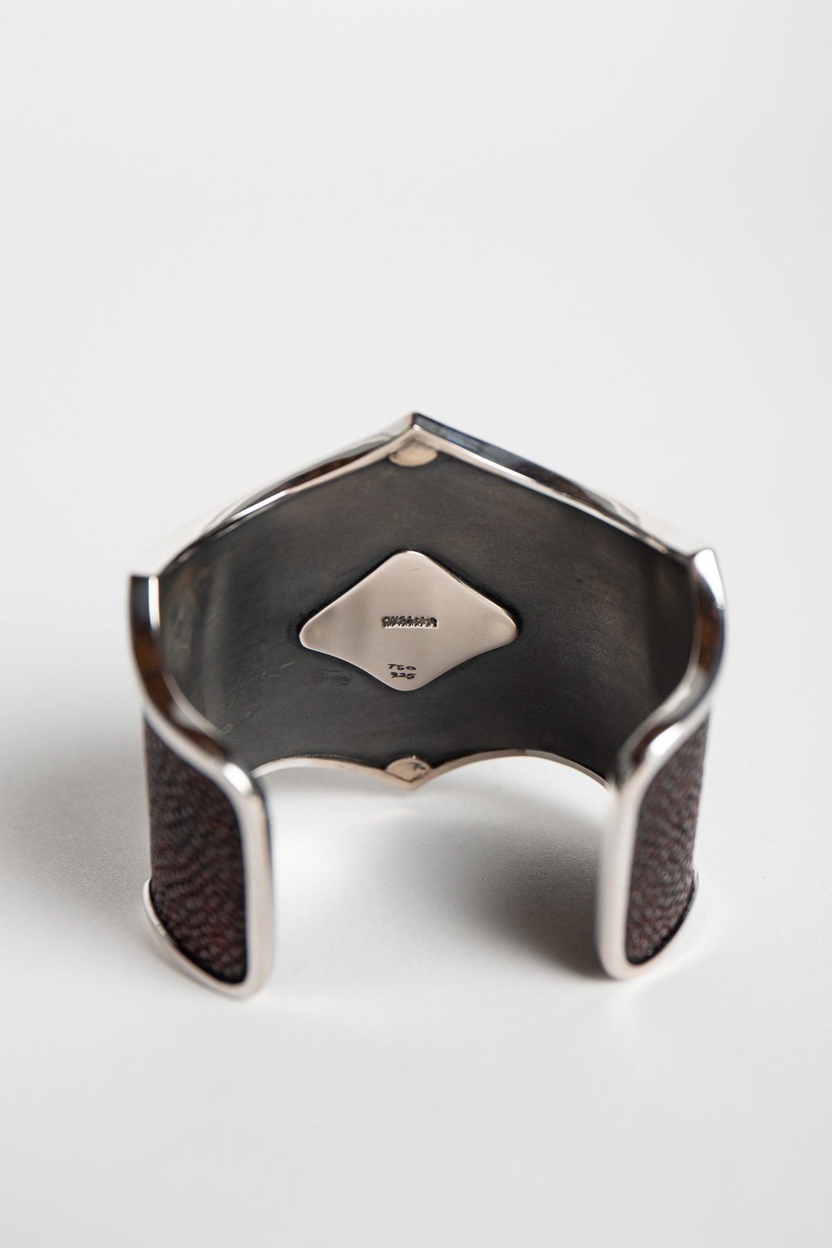 STEPHEN WEBSTER | RAYMAN BLACK SAPPHIRE CUFF