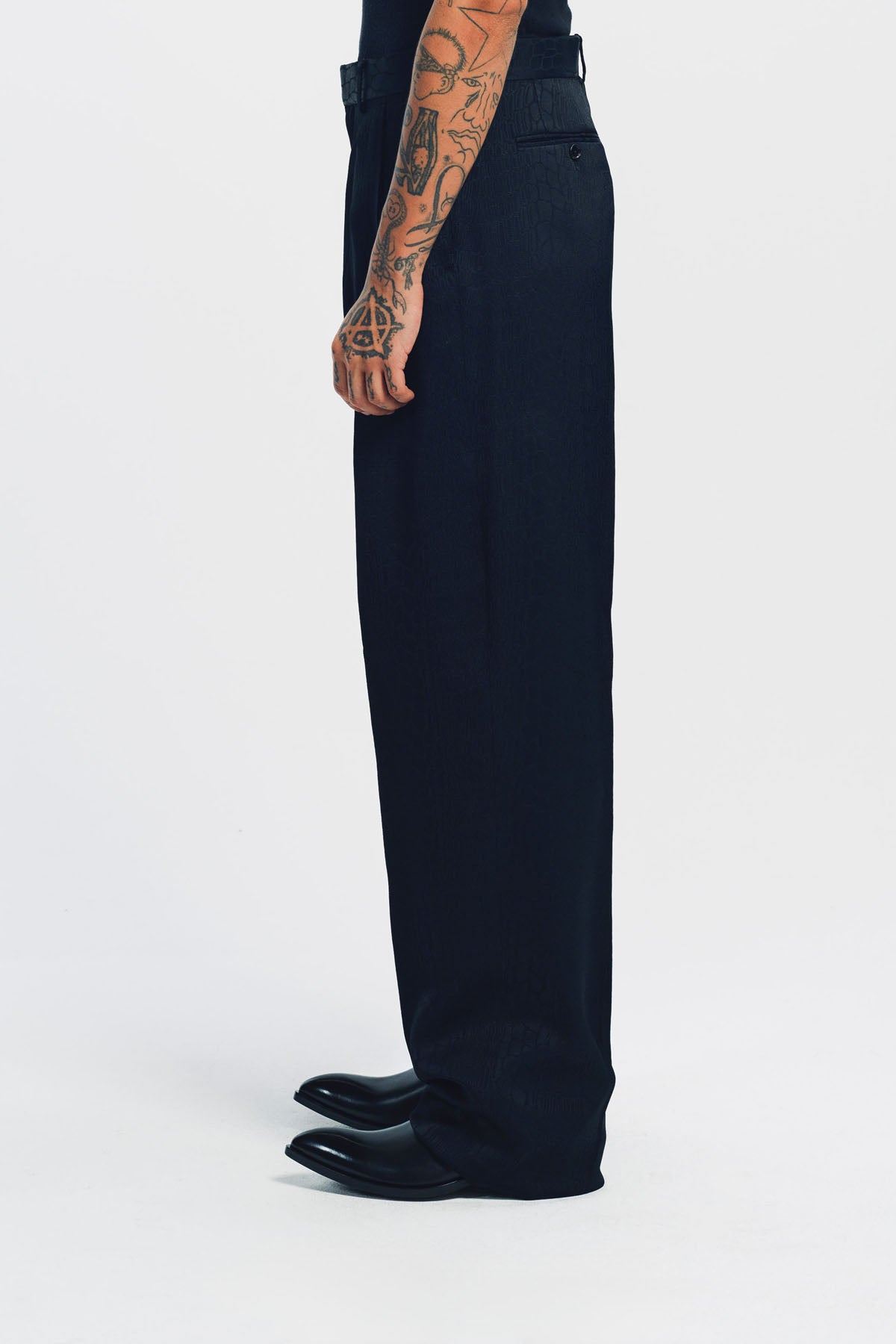 TOM FORD | GATOR JACQUARD PLEATED TROUSERS