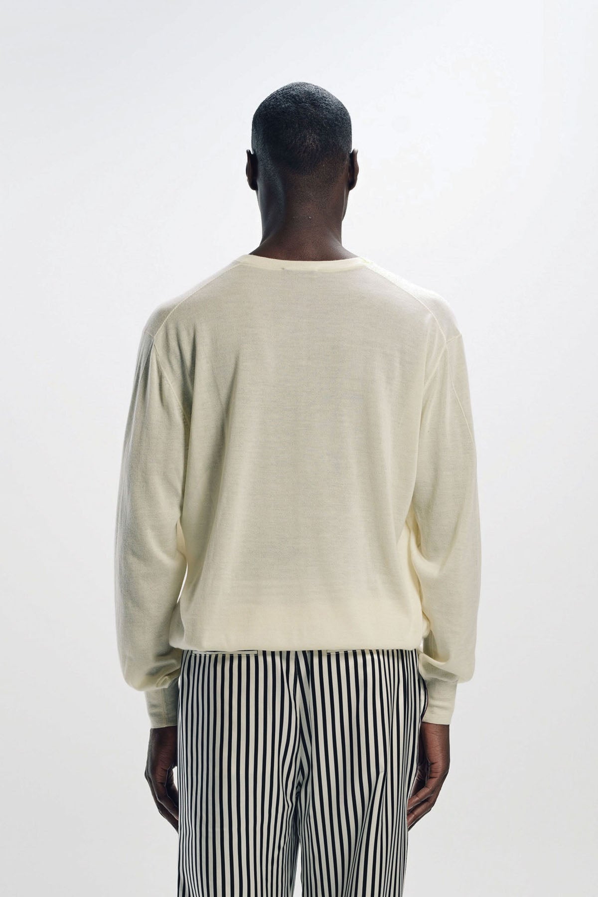 TOM FORD | CASHMERE V-NECK SWEATER