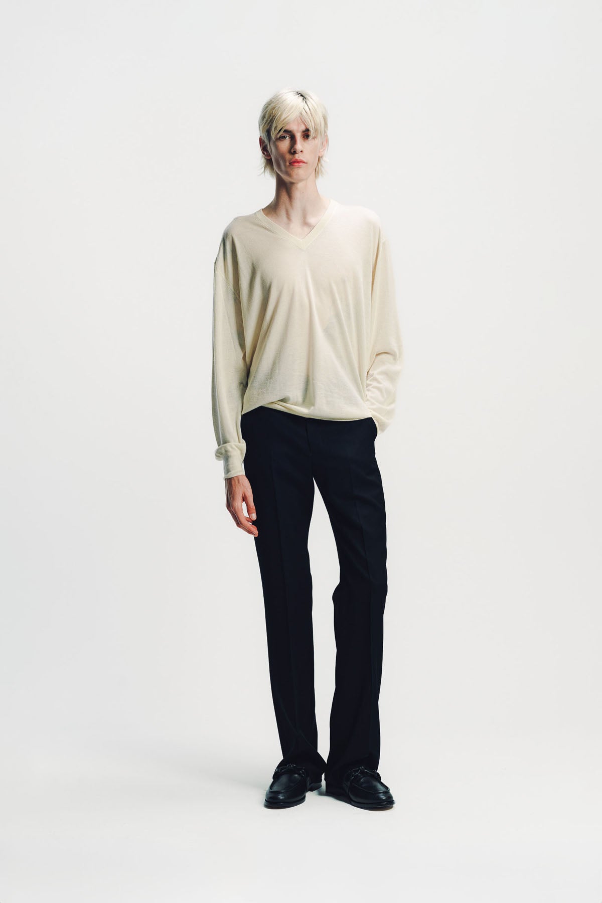 TOM FORD | CASHMERE V-NECK SWEATER