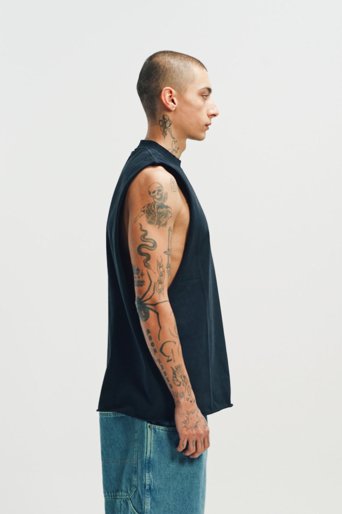 VETEMENTS | BIKER LEATHER CROSS MUCLE TEE