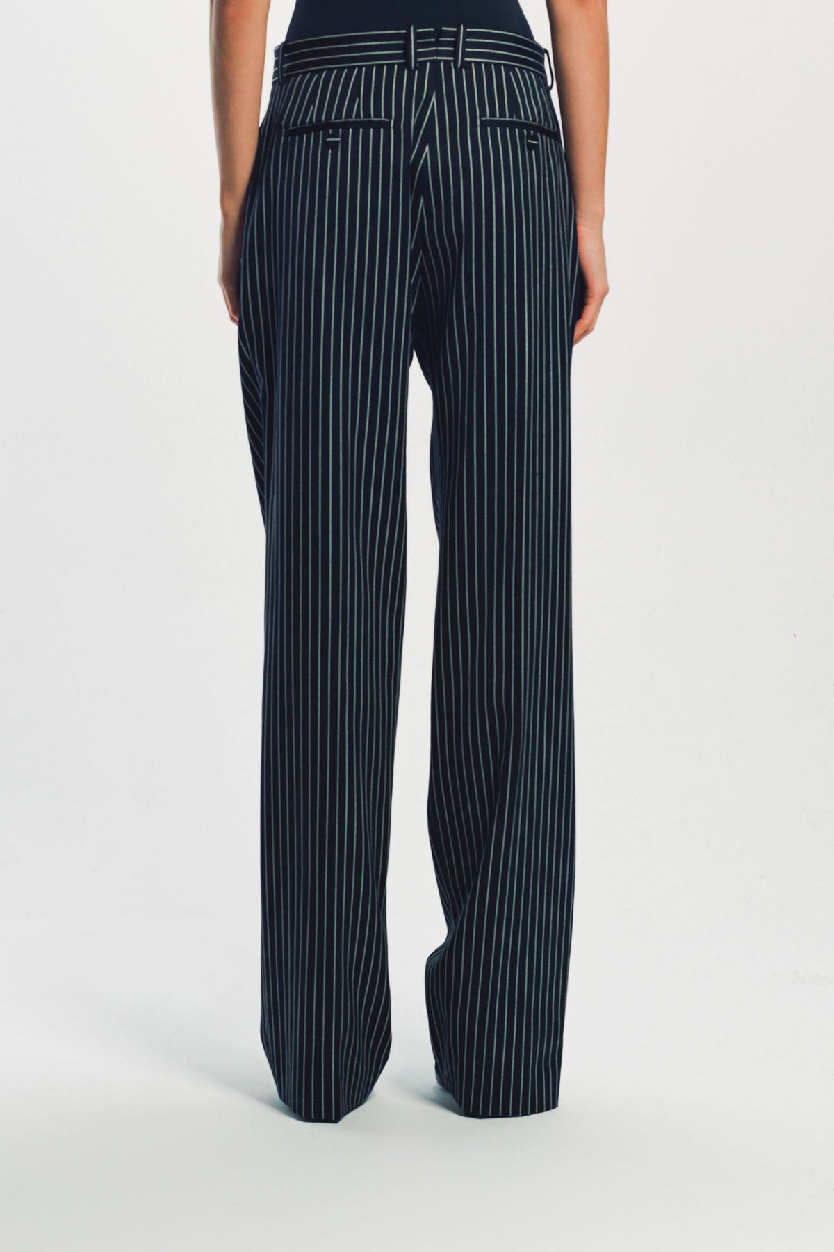 TOM FORD | STRIPED WOOL COTTON BARATHEA RELAXED PLEATED STRAIGHT PANTS