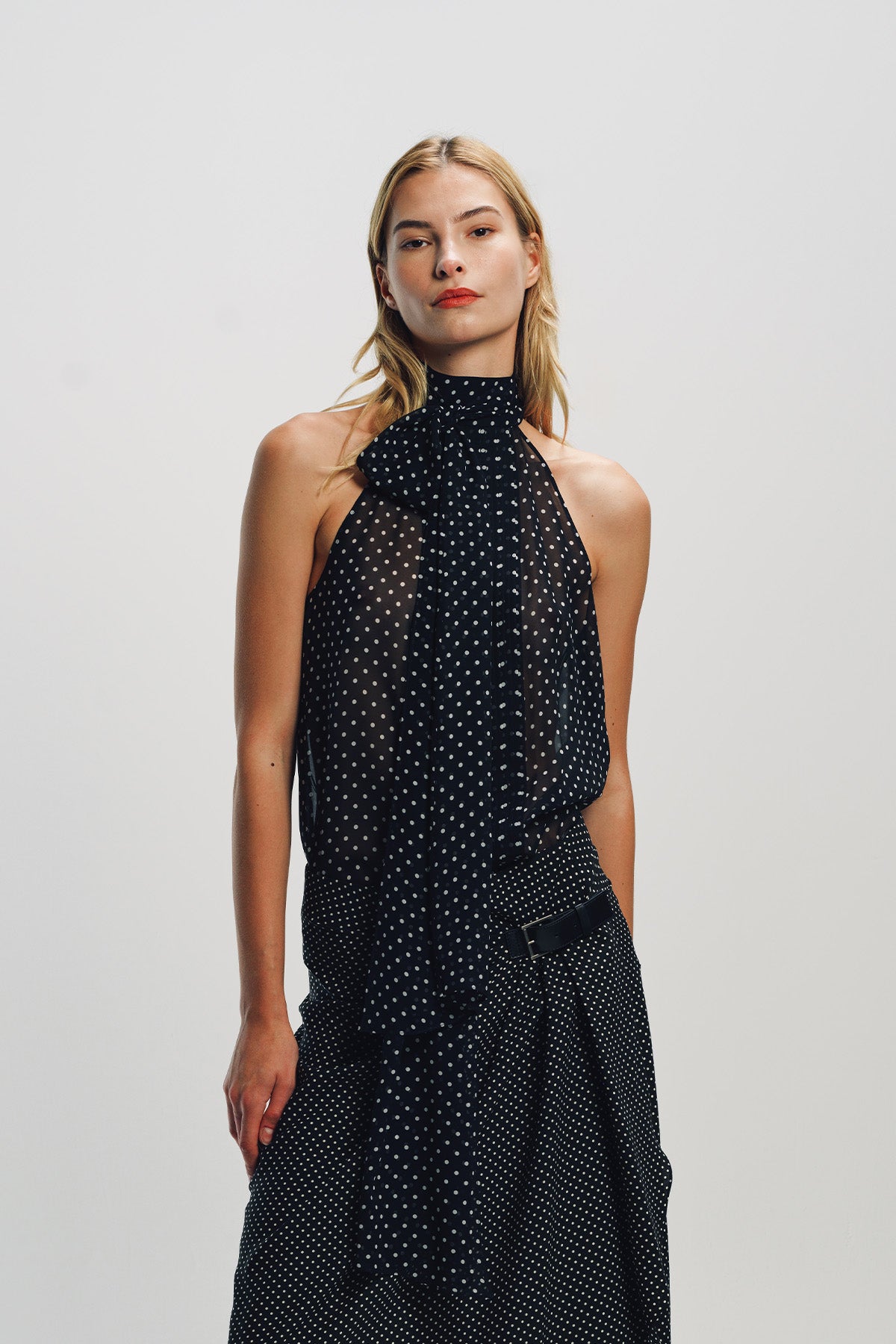 TOM FORD | POLKA DOT SILK GEORGETTE HALTERNECK LAVALLIERE TOP WITH PLISSE DETAIL