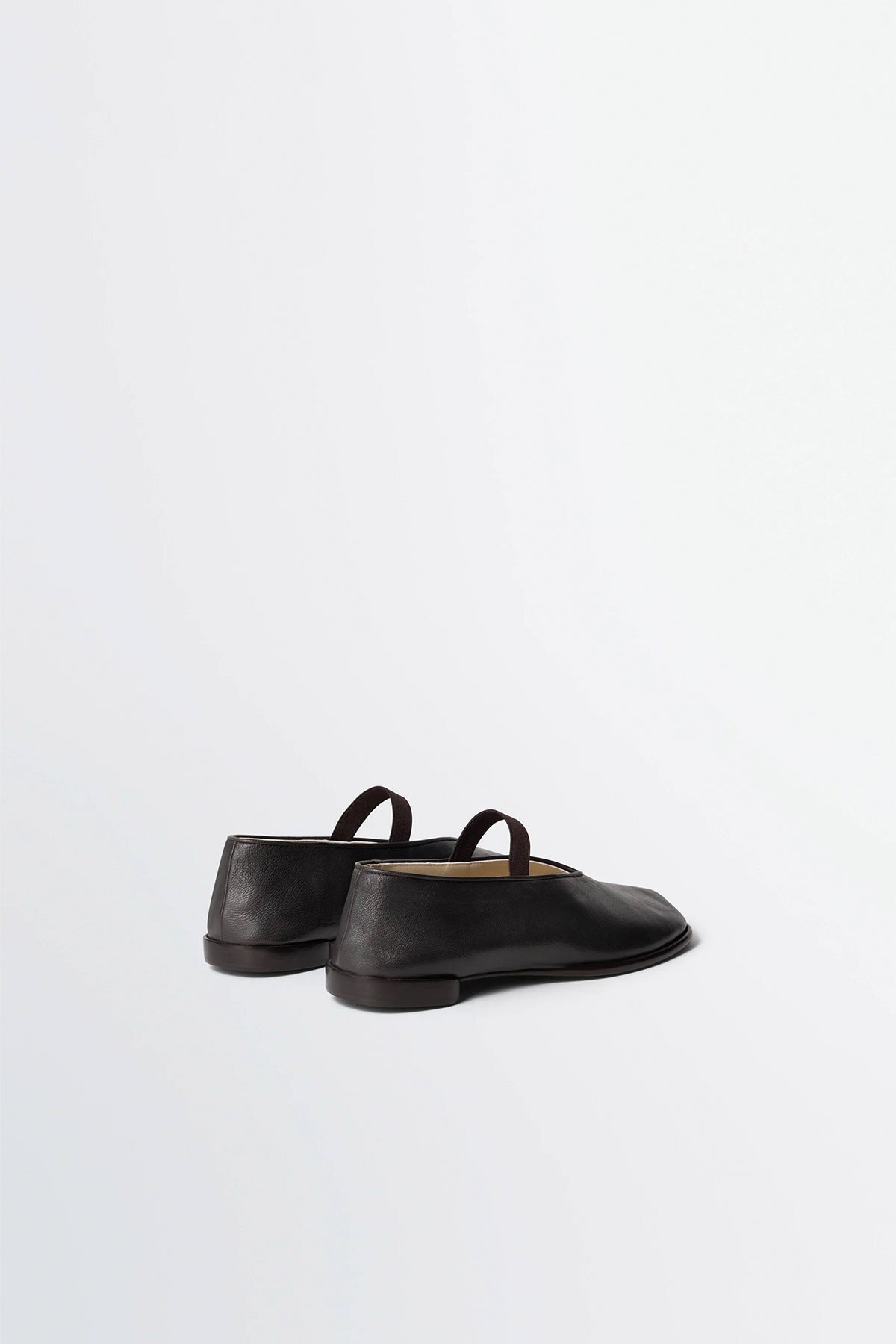 LEMAIRE | GLOVE BALLERINA IN LEATHER