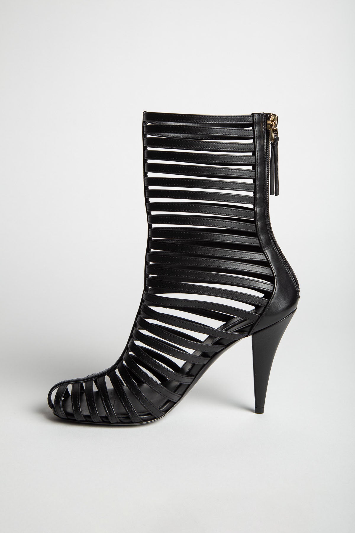 GIVENCHY | CAGE ANKLE BOOTIES