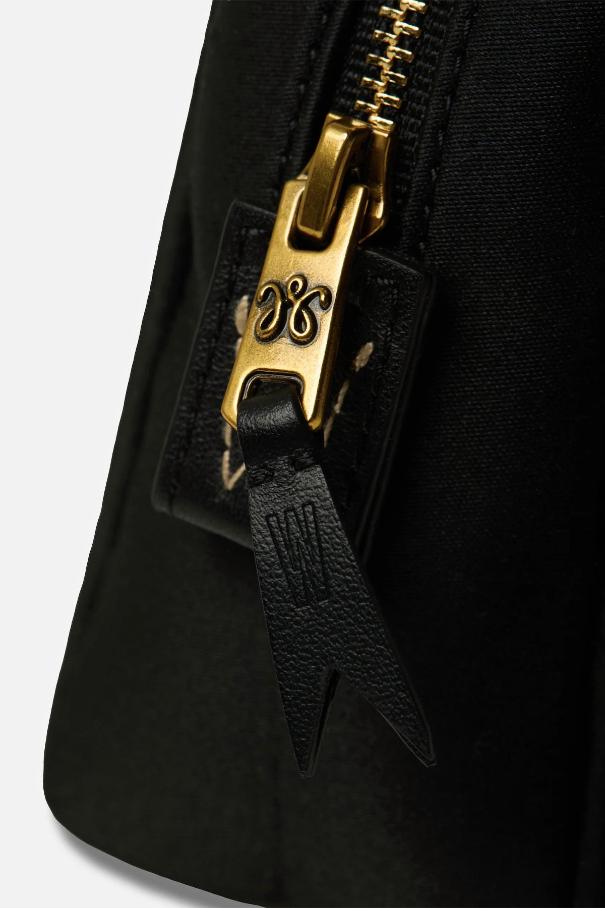 WILLY CHAVARRIA | LABEL WASH BAG