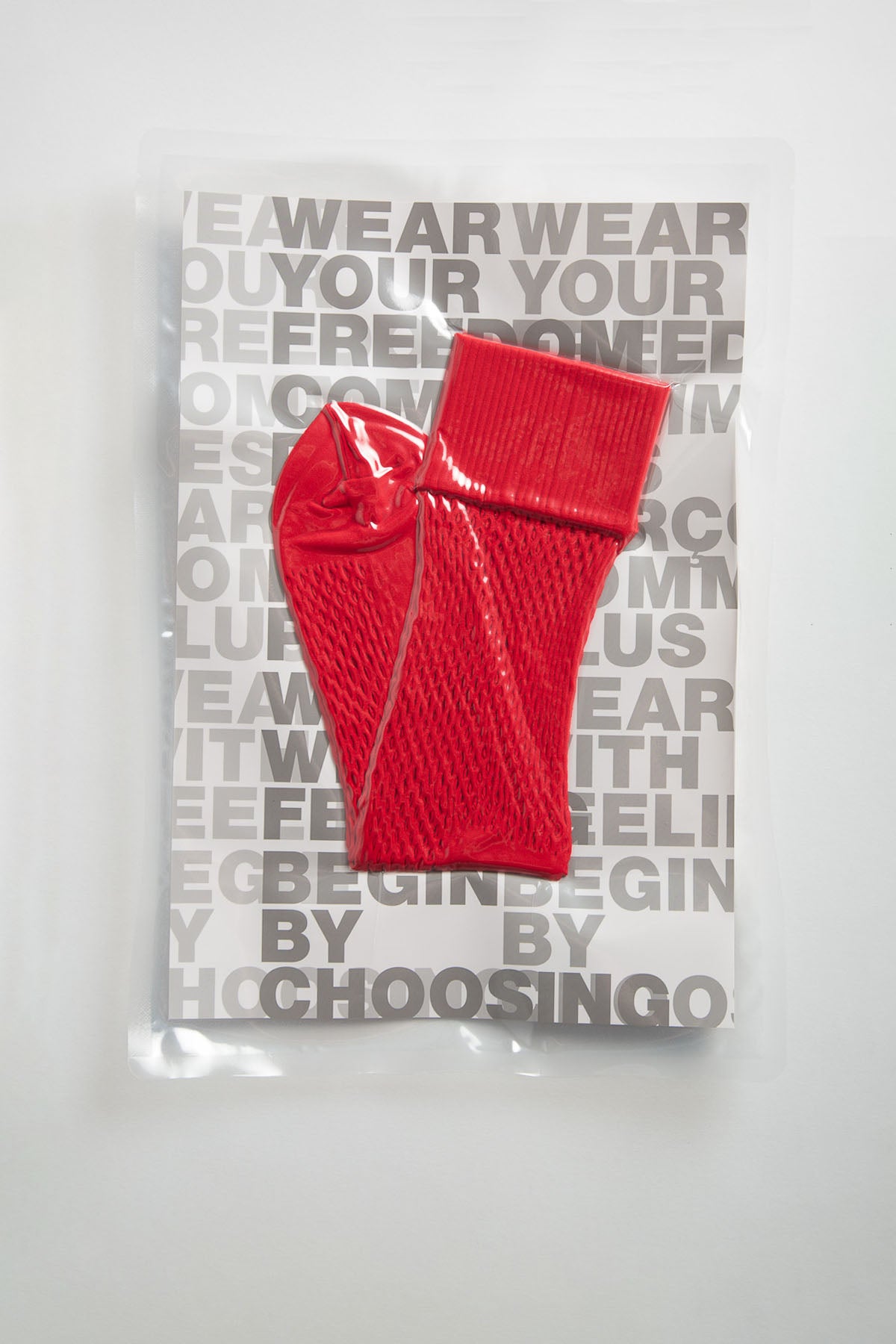 COMME DES GARCONS HOMME PLUS | NYLON MESH SOCKS