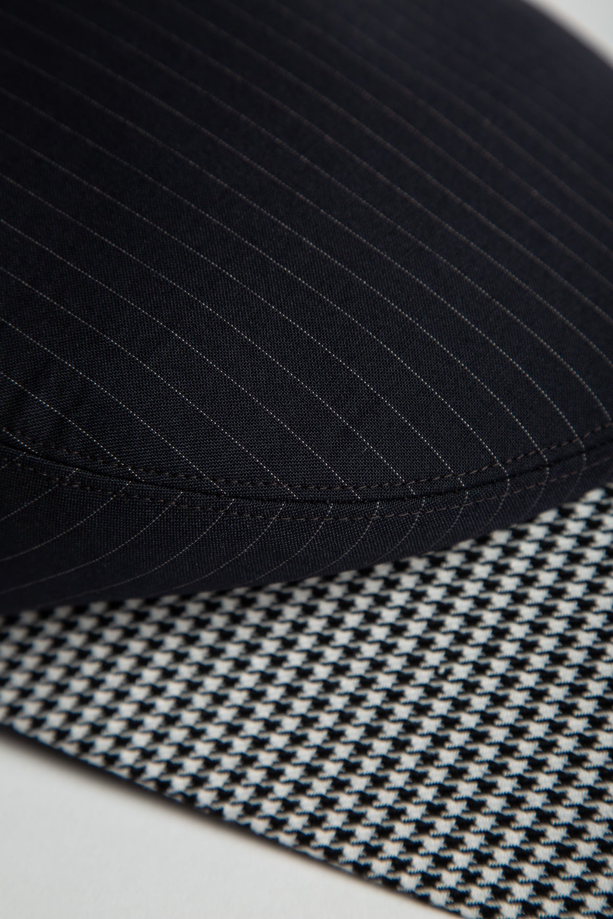 COMME DES GARCONS HOMME PLUS | OVERSIZED HAT