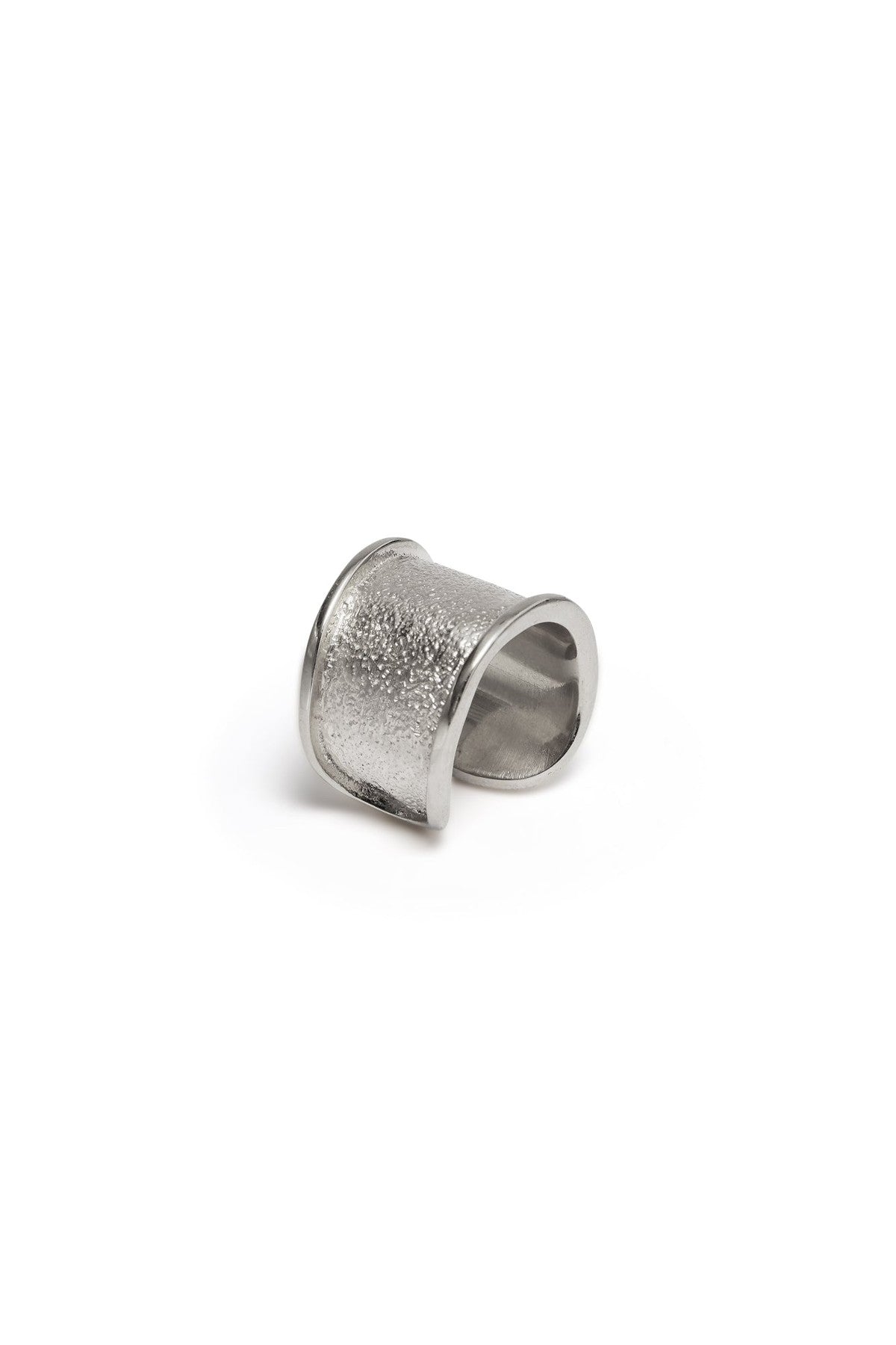 ELIZABETH HOOPER | DUST CIGAR RING