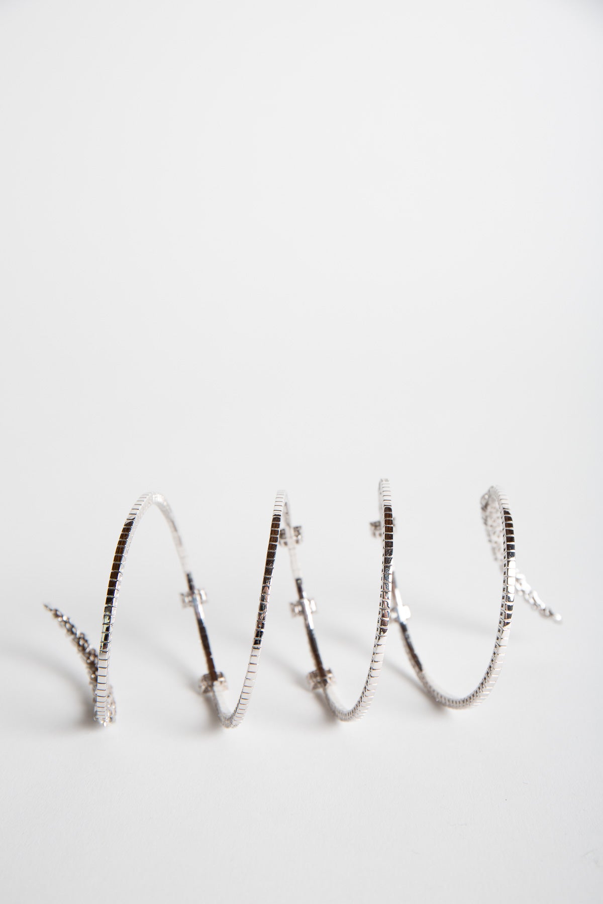 YEPREM | Y-COUTURE DIAMOND BRACELET