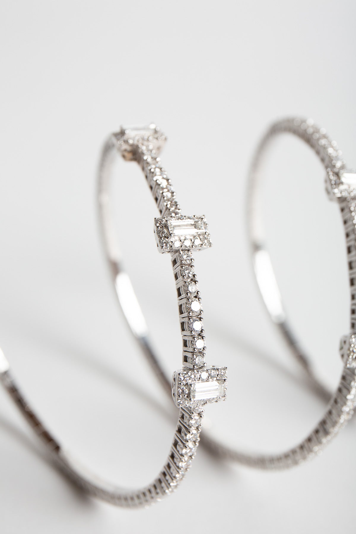 YEPREM | Y-COUTURE DIAMOND BRACELET