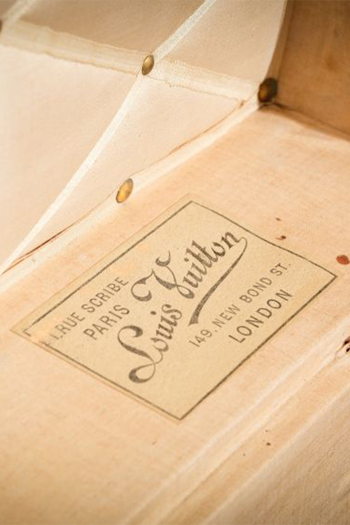 BAGGAGE COLLECTION | LOUIS VUITTON TRUNK C.1909