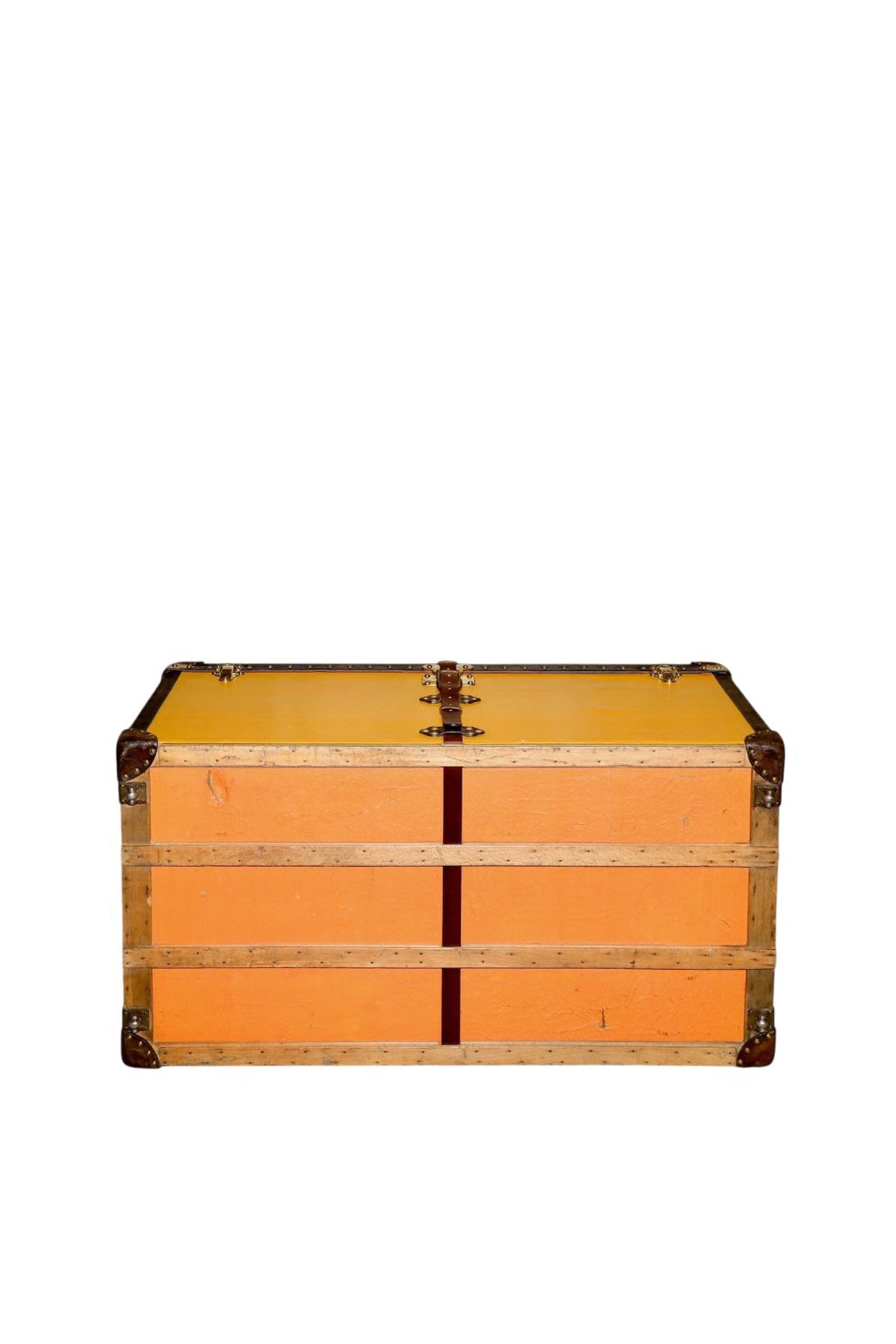 BAGGAGE COLLECTION | LOUIS VUITTON TRUNK, CIRCA 1920
