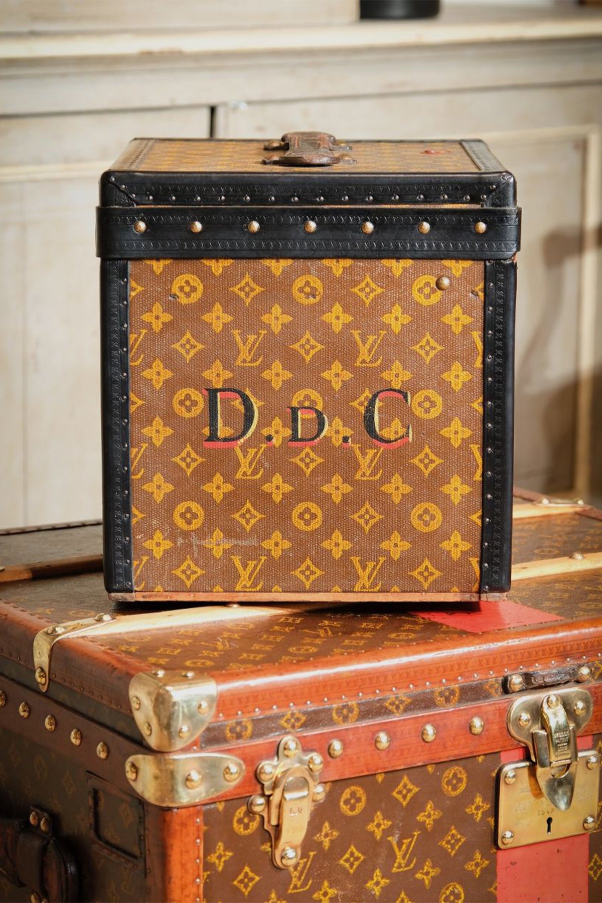 BAGGAGE COLLECTION | LOUIS VUITTON HATS TRUNK C.1910