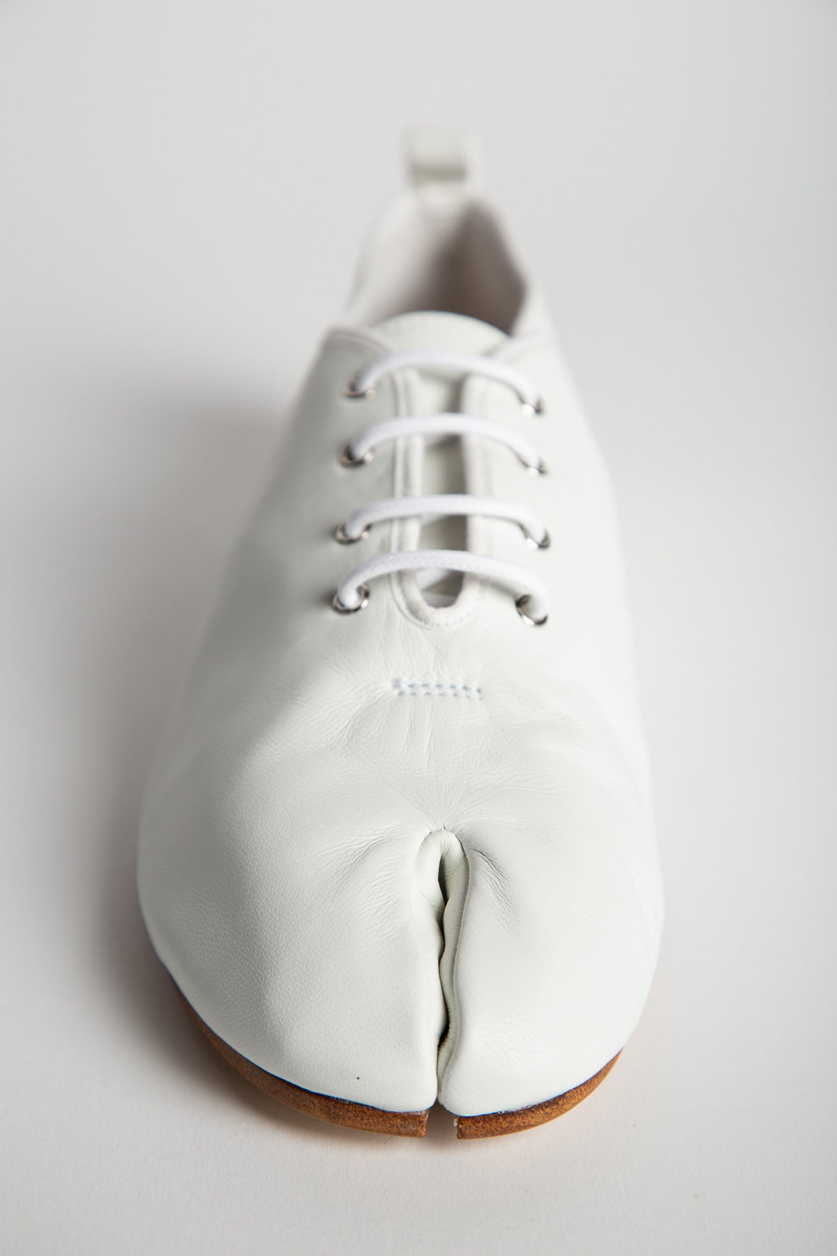 マルジェラ tabi MAISON MARGIELA Tabi split-toe leather ankle boots | NET-A-PORTER