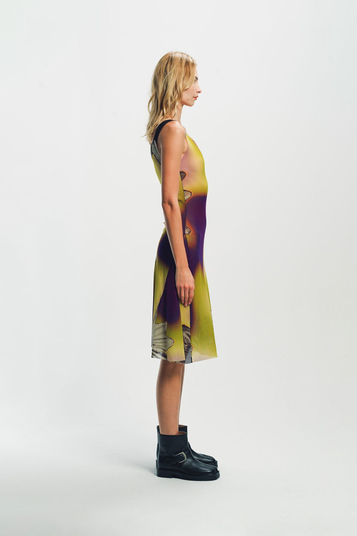 PAULA CANOVAS DEL VAS | ACID FLOWER MESH DRESS