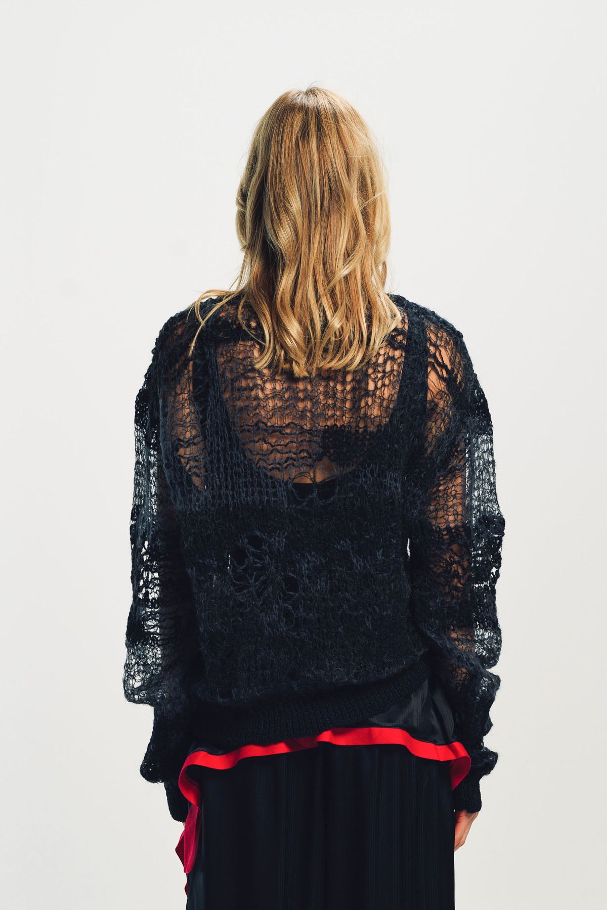 PAULA CANOVAS DEL VAS | WRECKED JUMPER