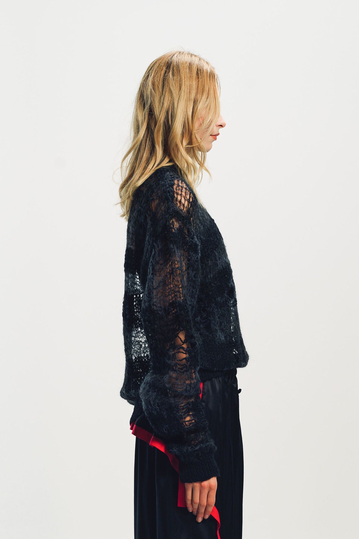 PAULA CANOVAS DEL VAS | WRECKED JUMPER