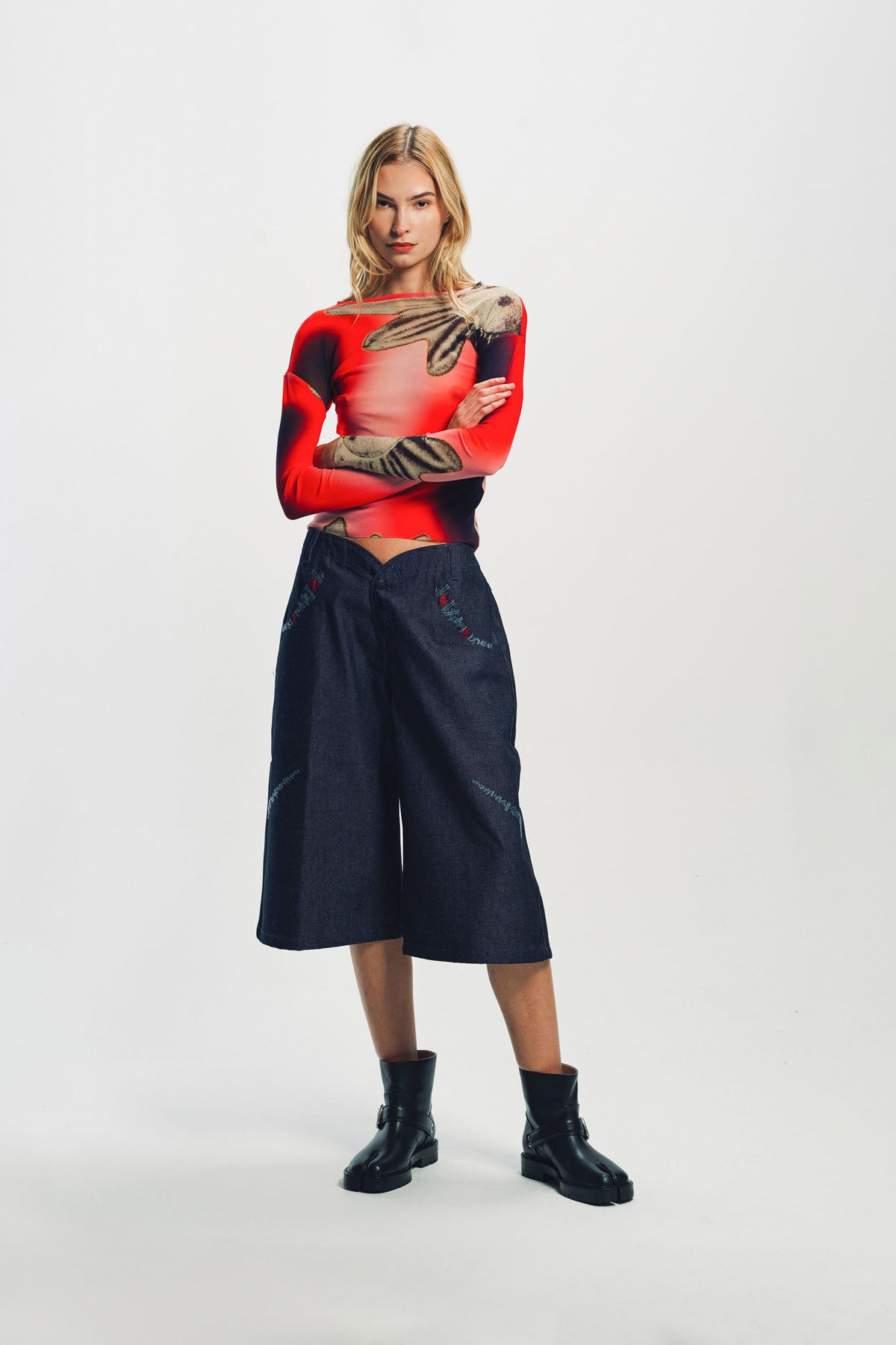 PAULA CANOVAS DEL VAS | CRUSH DENIM SHORTS