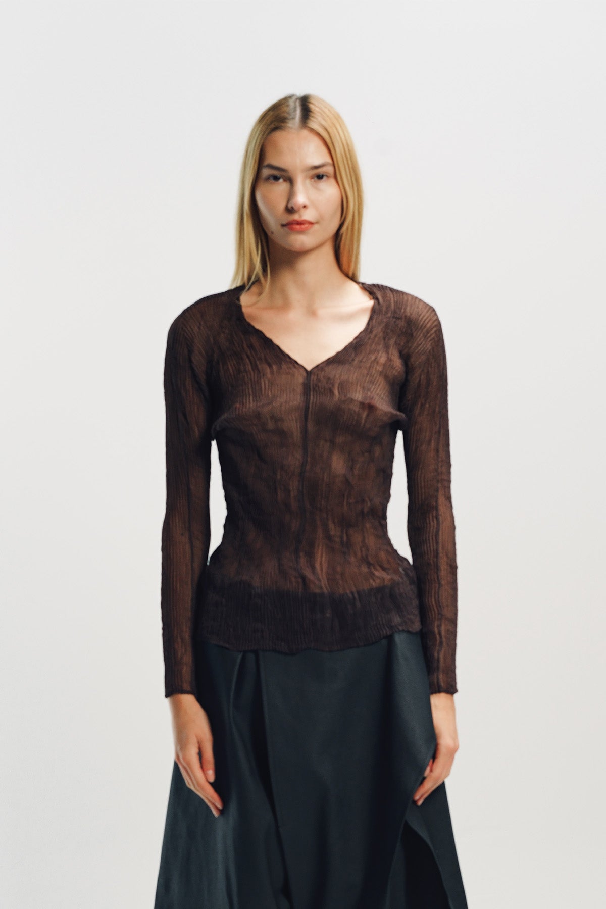 ISSEY MIYAKE | CHIFFON TWIST TOP