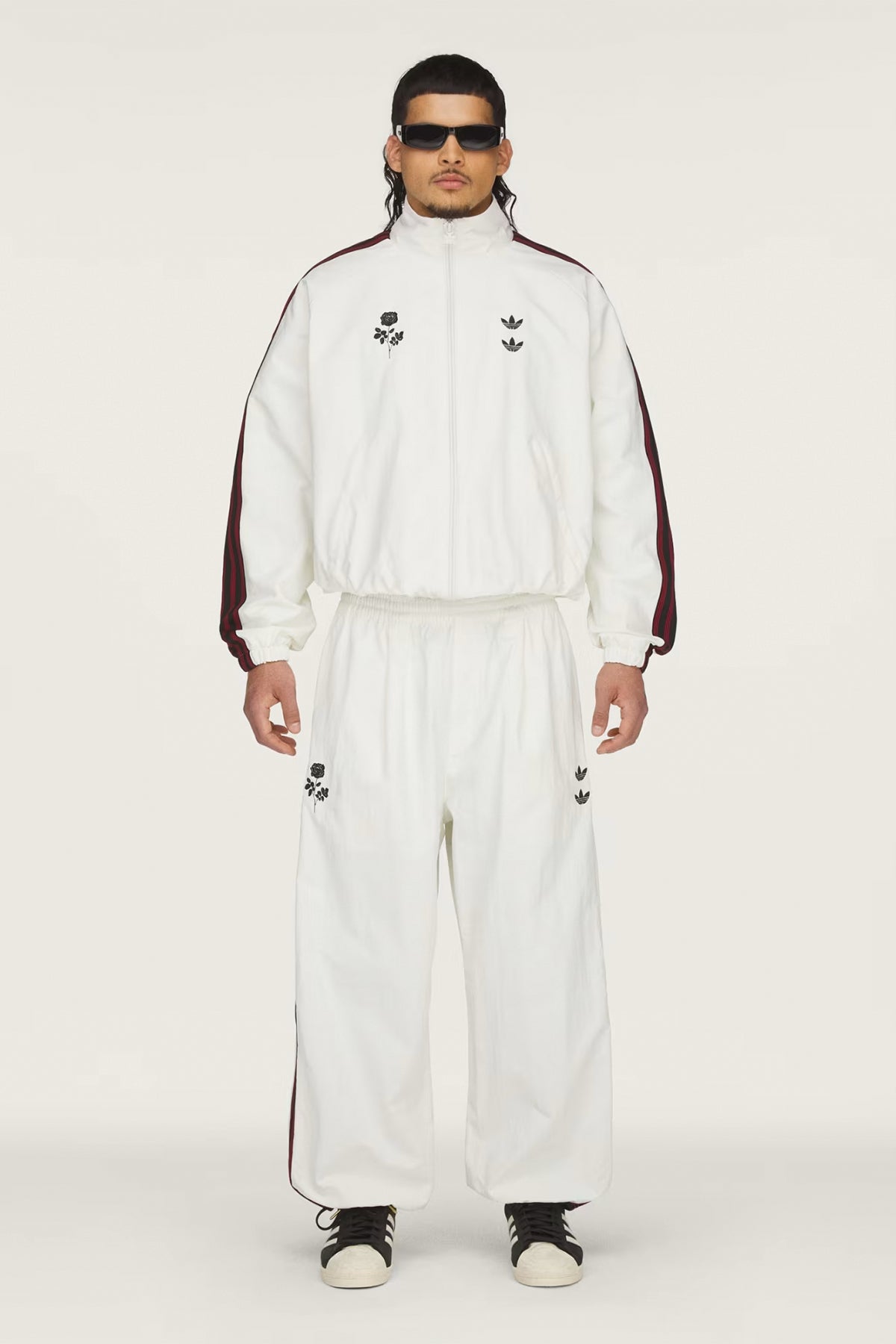 Willy Chavarria adidas ホワイトパーカー　Mサイズ adidas Merch Hoodie x WILLY CHAVARRIA | JW1445 | SVD USA