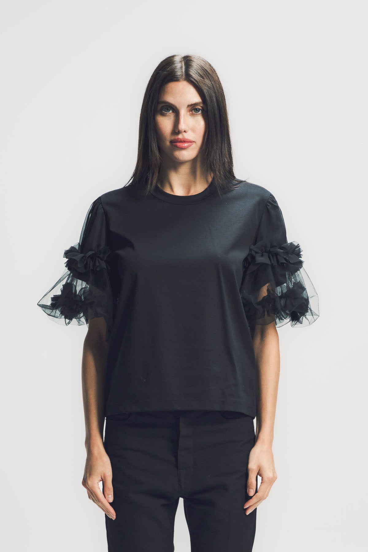 Noir Kei Ninomiya トップス NOIR KEI NINOMIYA | TULLE RUFFLE SHORT SLEEVE TEE