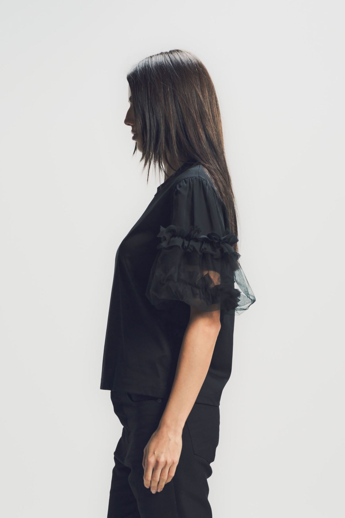 NOIR KEI NINOMIYA | TULLE RUFFLE SHORT SLEEVE TEE