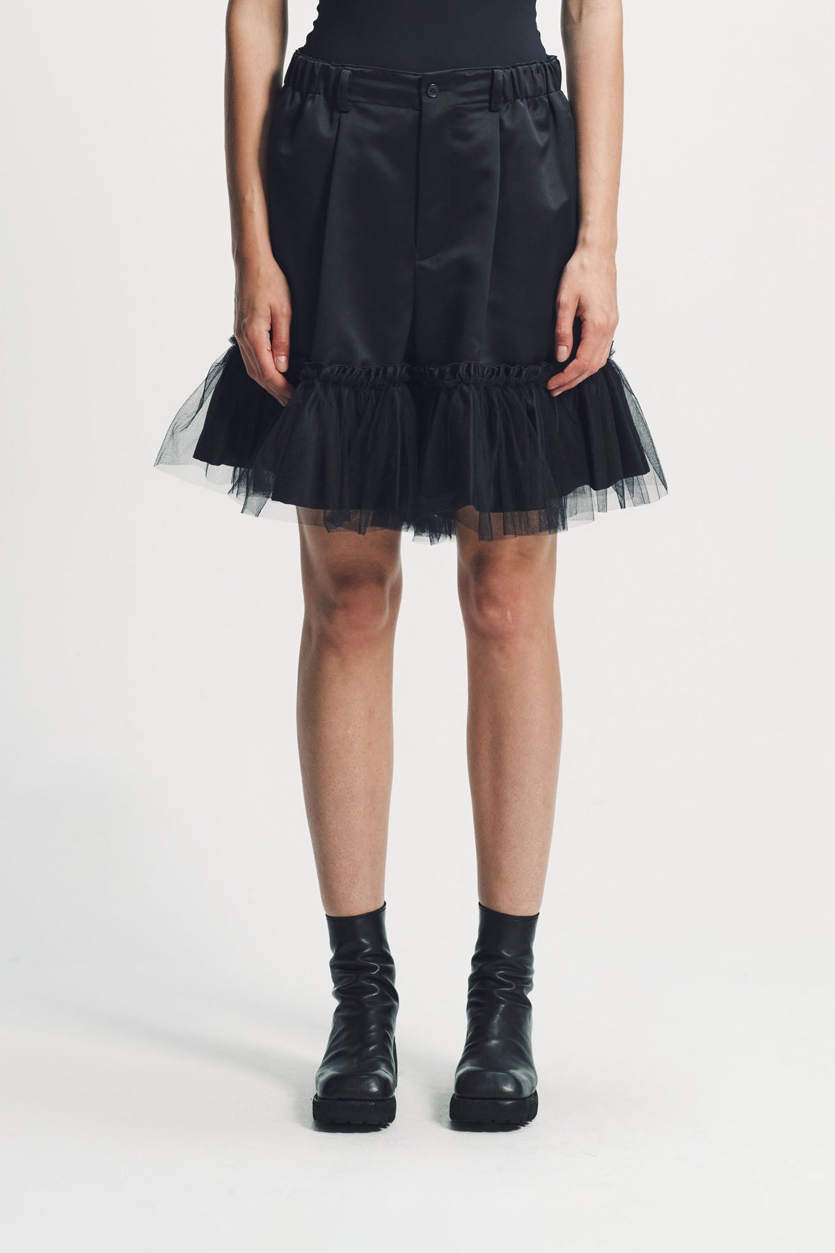 Noir Kei Ninomiya | Satin Tulle Shorts
