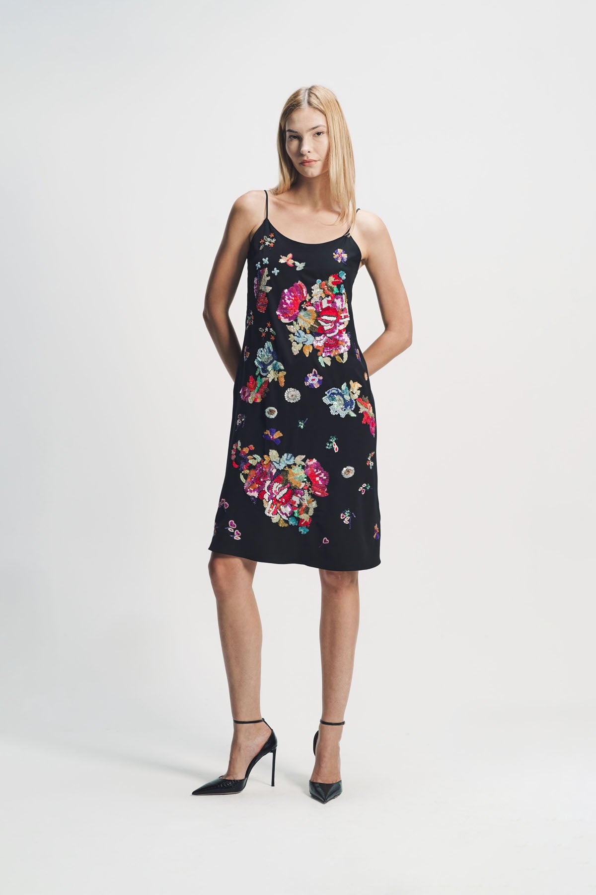 Libertine | ‘Chinois Bouquet’ Embroidery Straight Slip Dress