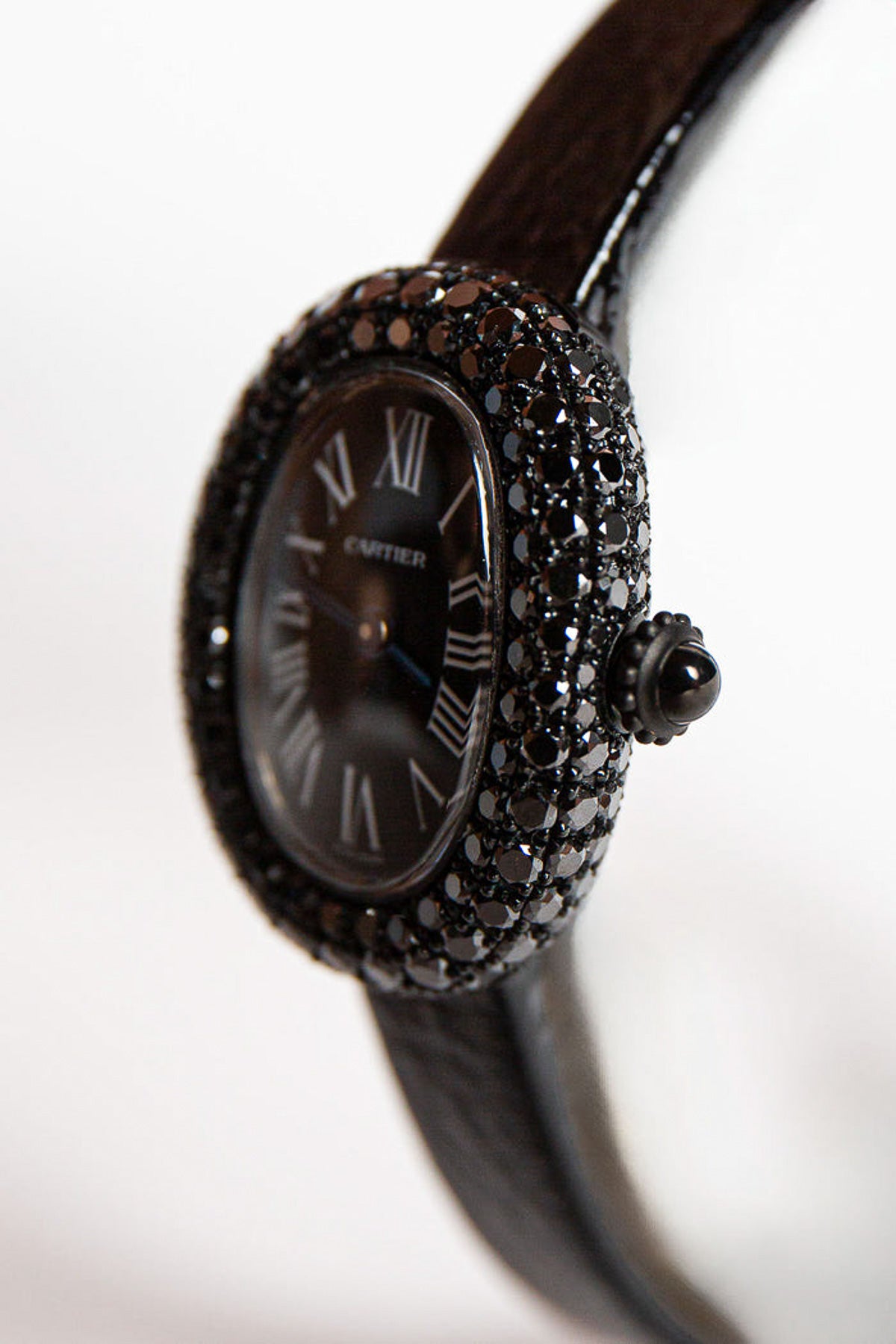 CARTIER | BAIGNOIRE WATCH WITH BLACK DIAMOND BEZEL