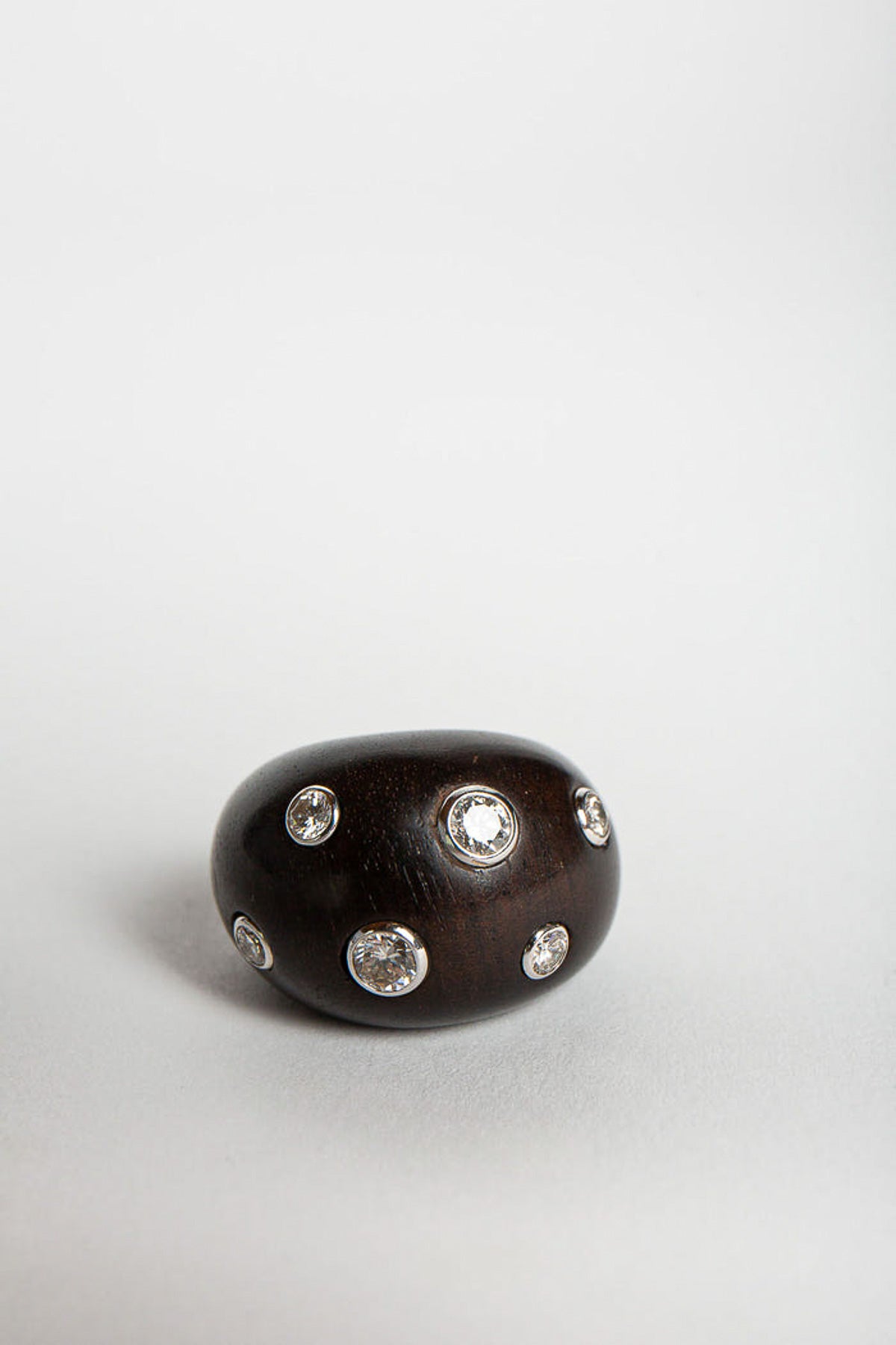 MAXFIELD PRIVATE COLLECTION | VINTAGE EBONY RING