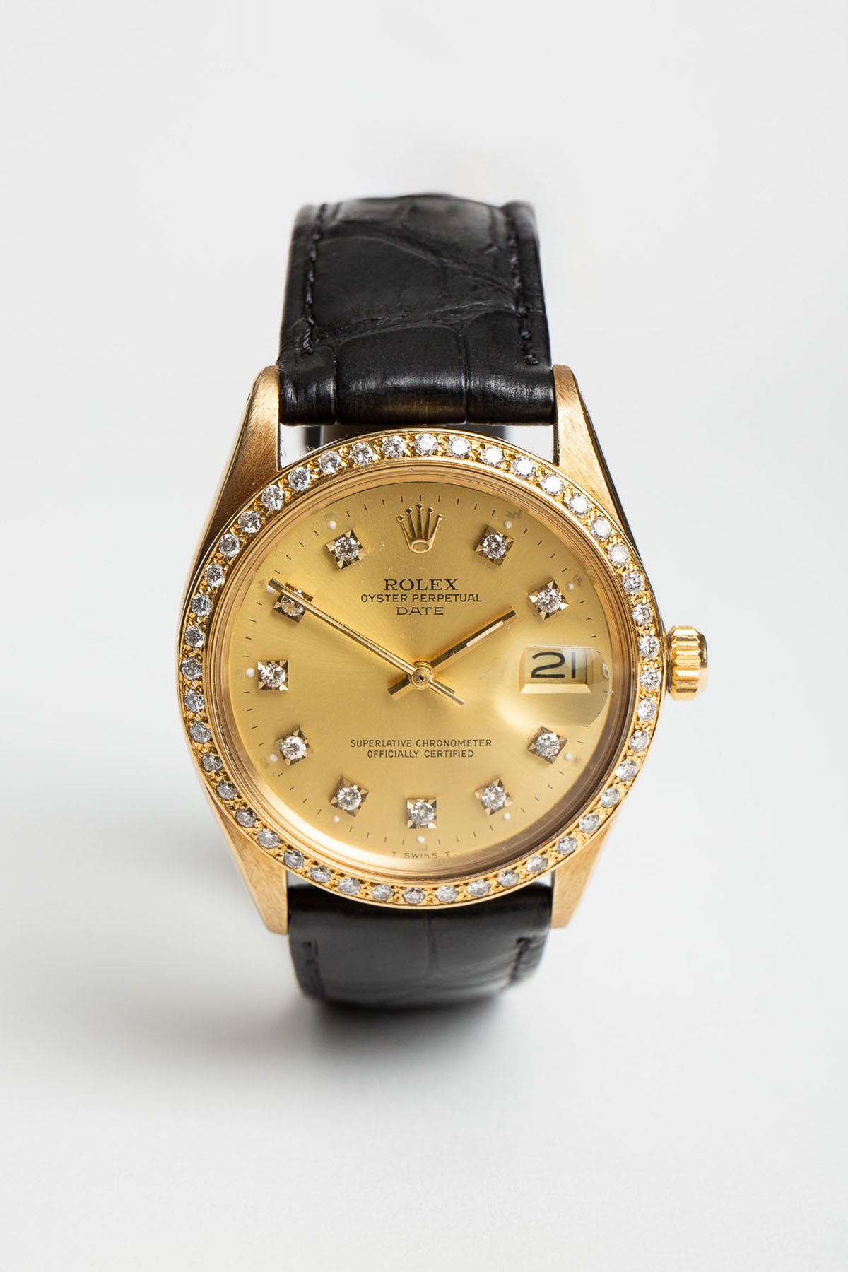Rolex | Gold Rolex Oyster Perpetual Date Watch