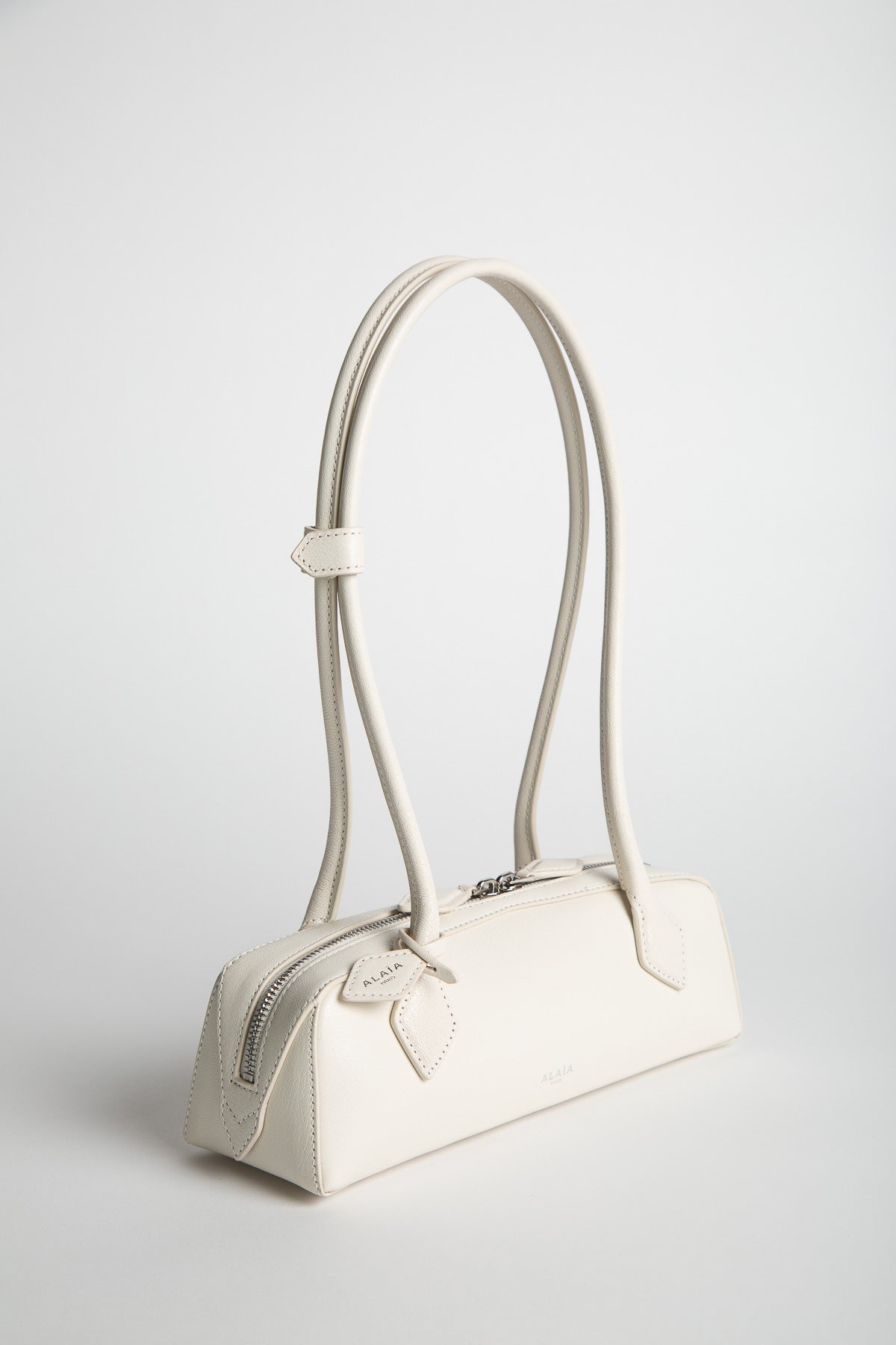 Alaïa | Le Teckel Small Bag in Leather