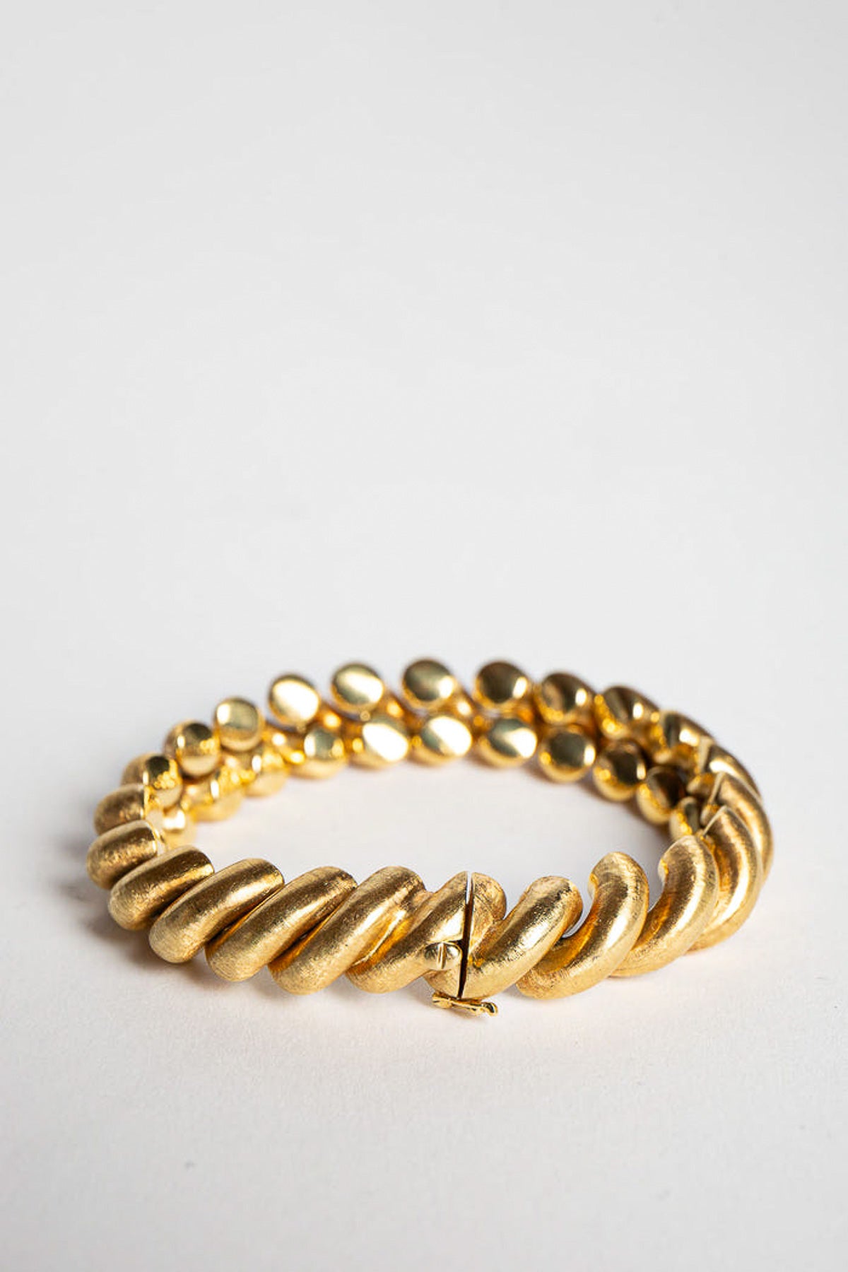 BUCCELLATI | VINTAGE 18K GOLD BRACELET