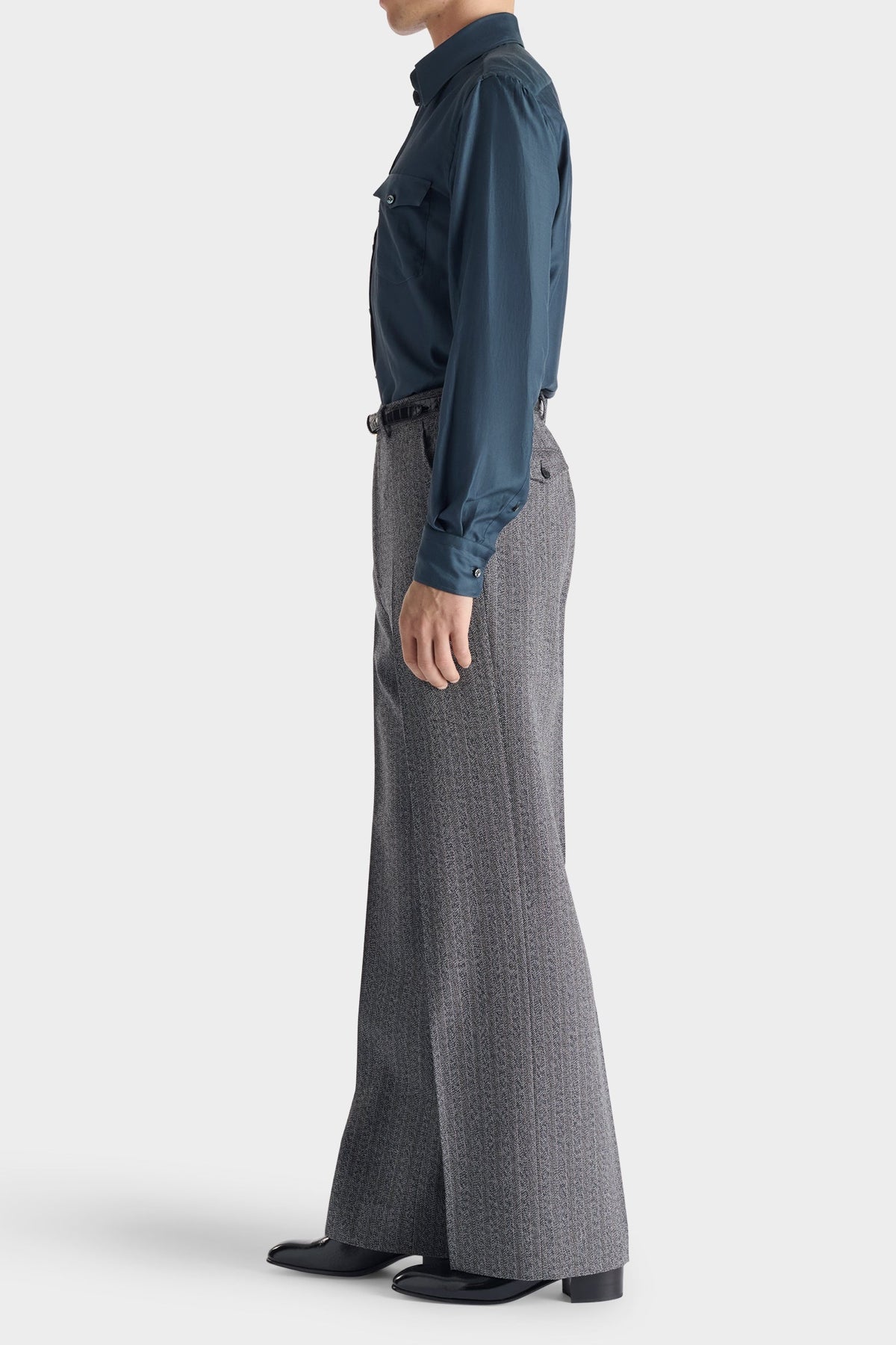 HUSBANDS | Wide Trousers In Grey Herringbone 4-Ply Virgin Wool Twill With Stripes