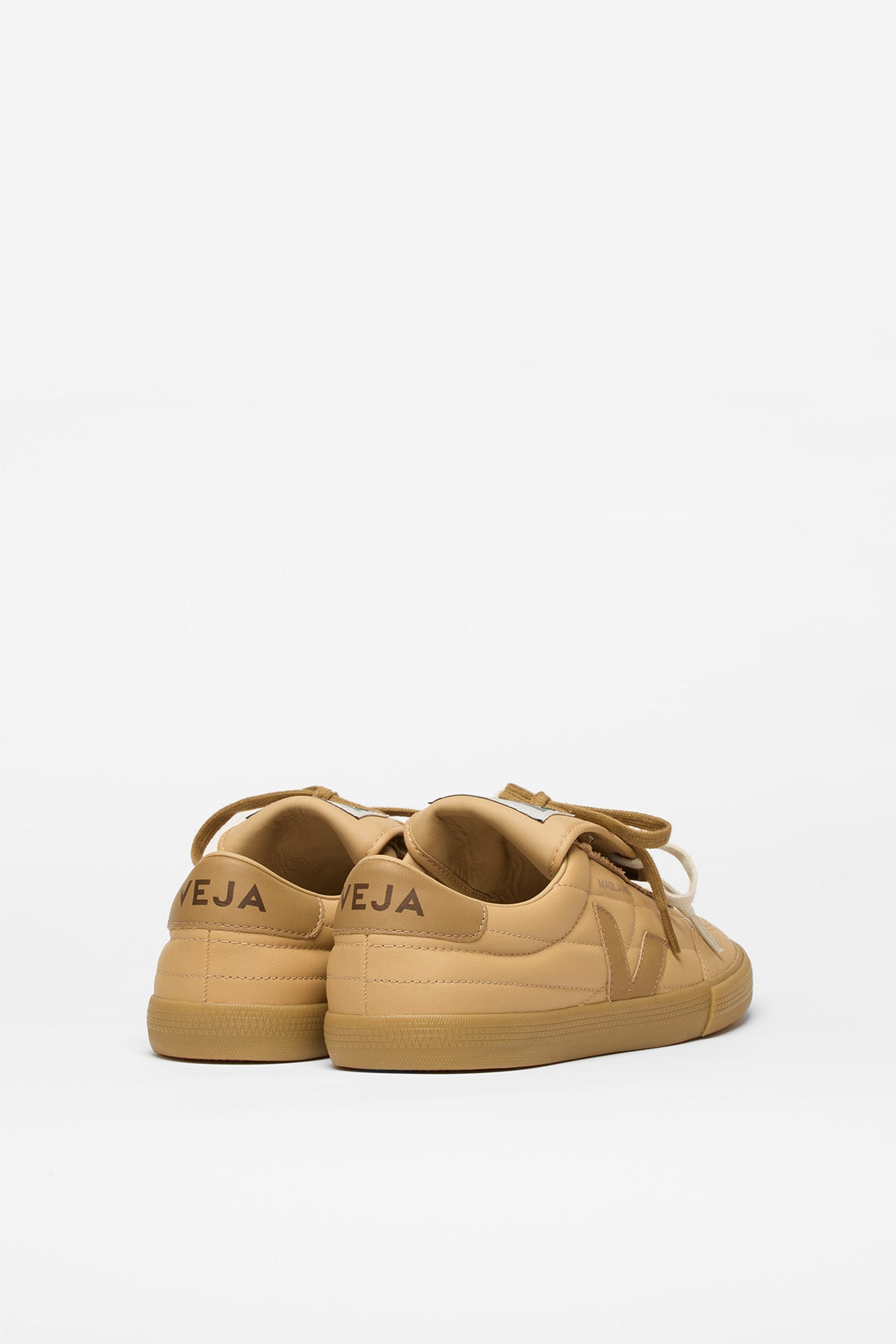 VEJA x Magliano | Panenka Leather Sneakers in Taffy