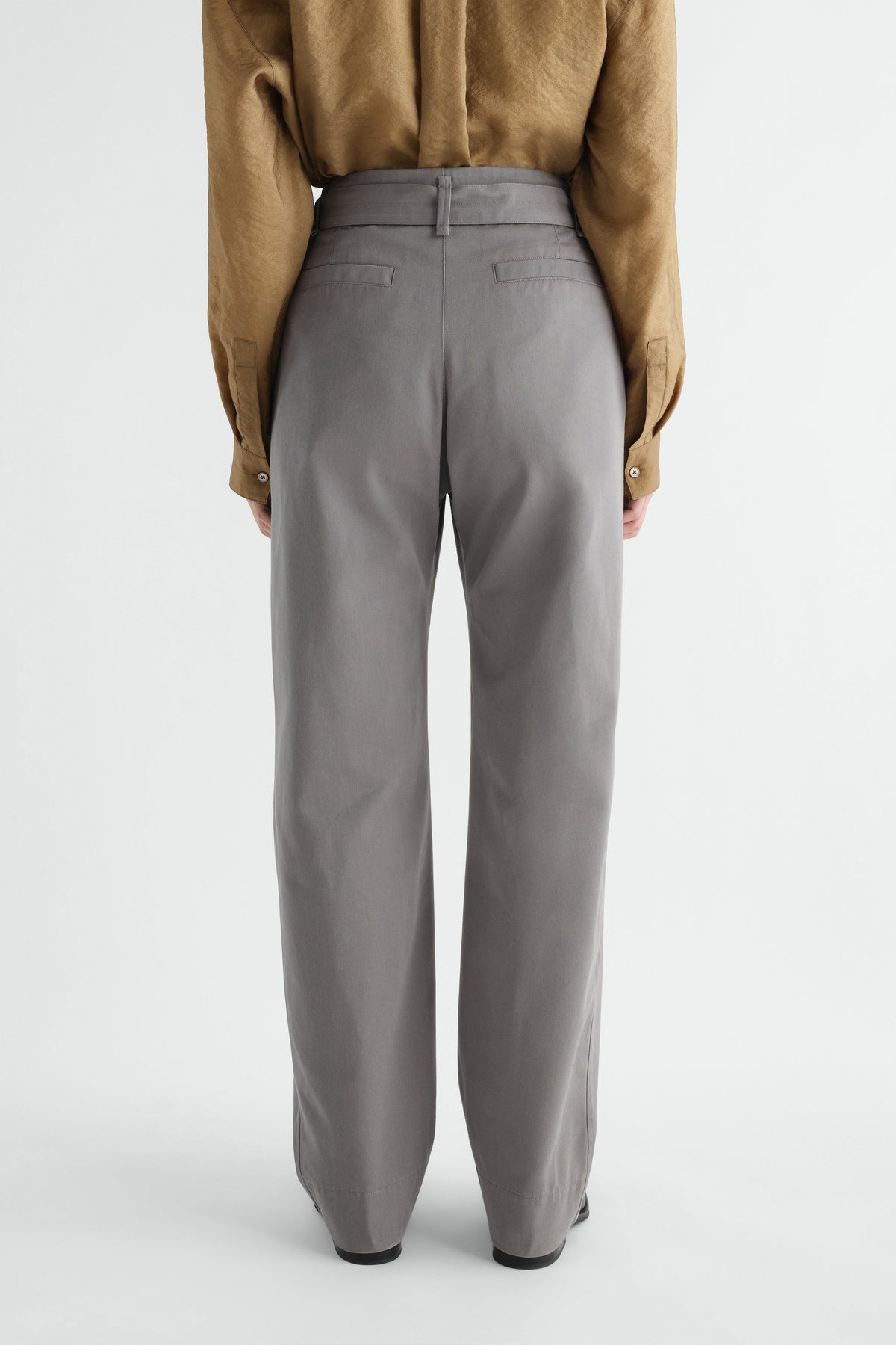 Lemaire | Curved Pants in Cotton Twill Blend