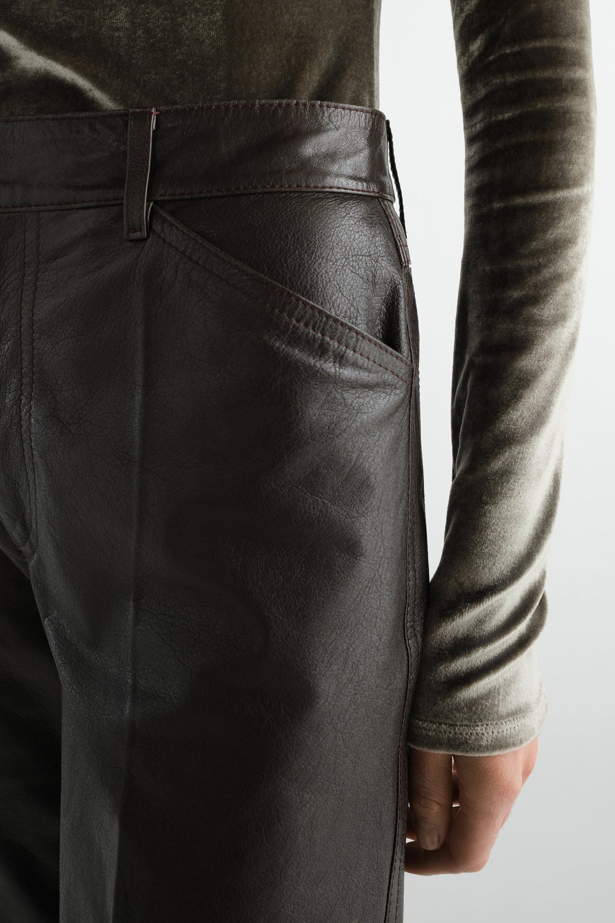 Lemaire | Leather Bermudas in Glossy Cow Leather