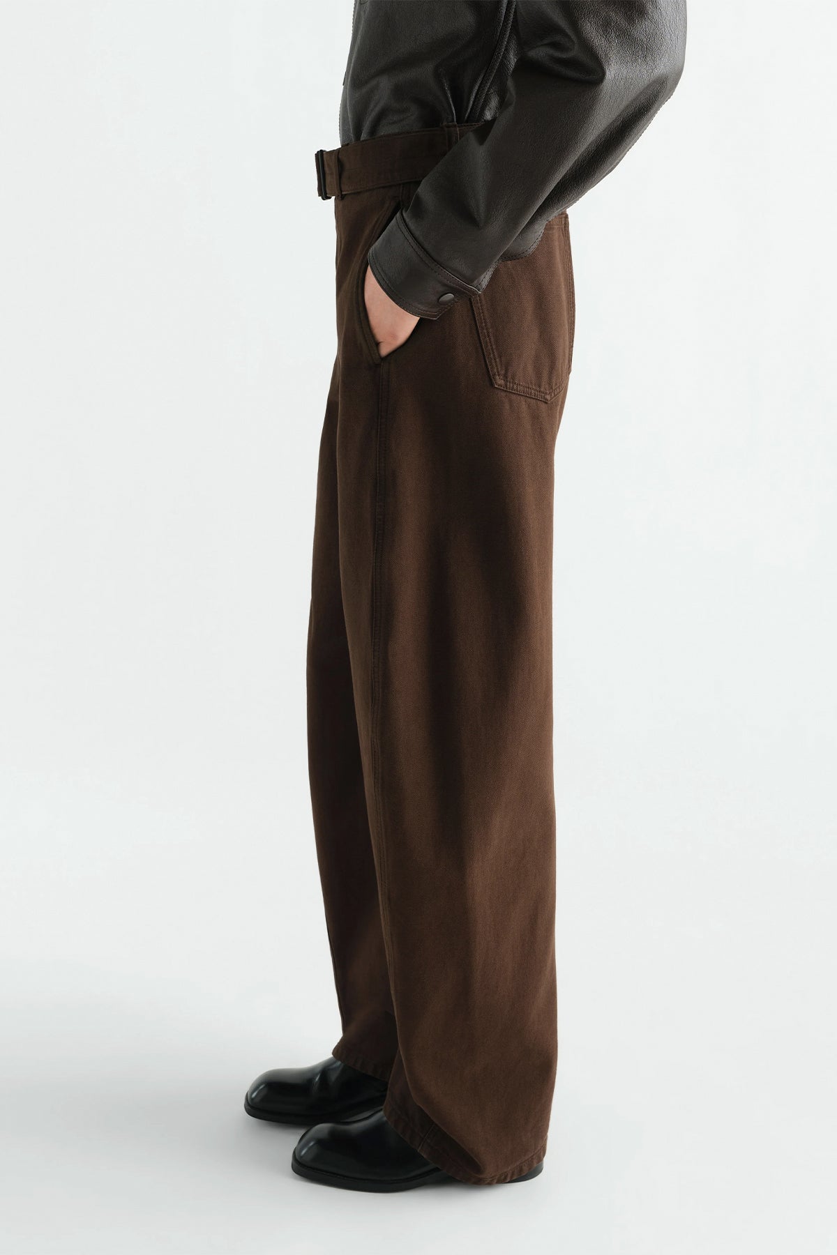 Lemaire | Twisted Belted Pants in Dyed Heavy Broken Twill