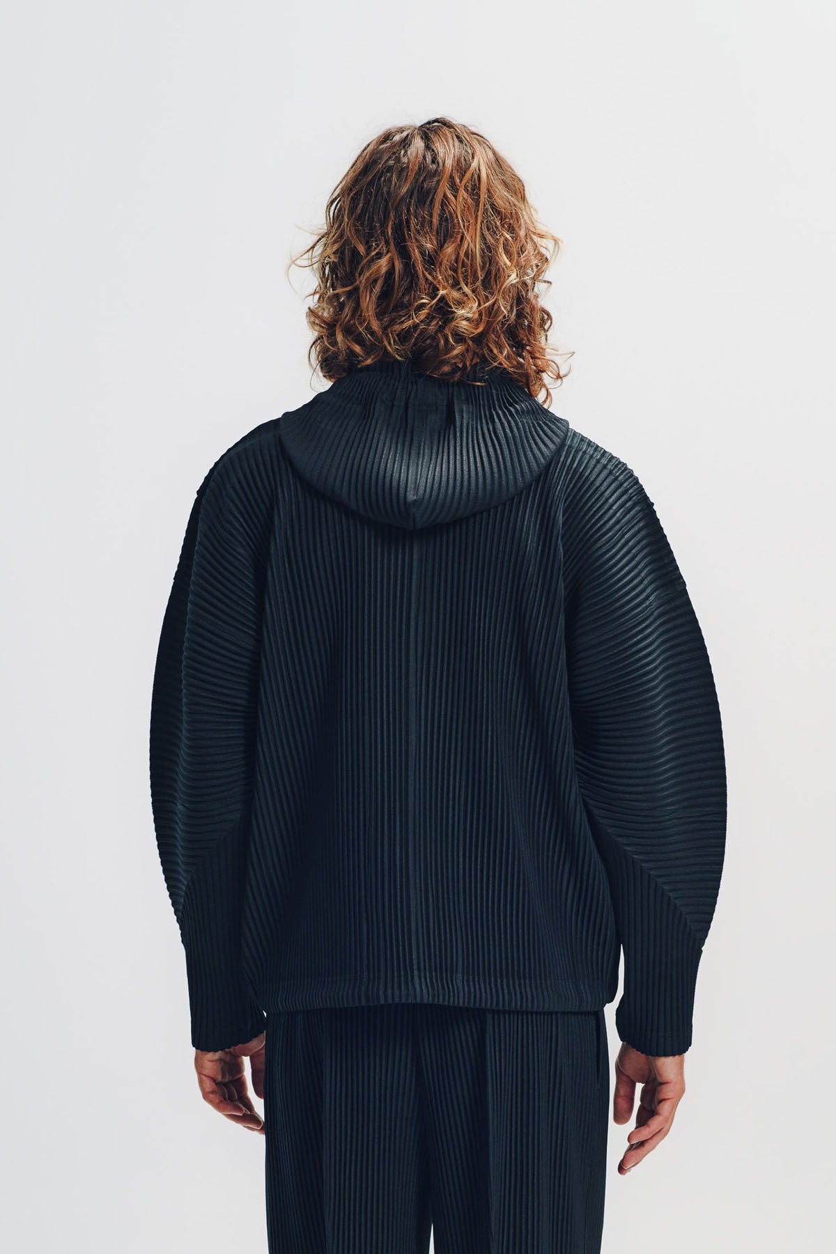 HOMME PLISSÉ ISSEY MIYAKE | Zip Hoodie