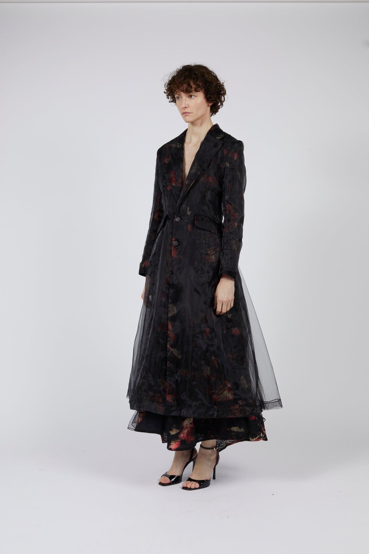 QUETSCHE | Layered Lace Coat