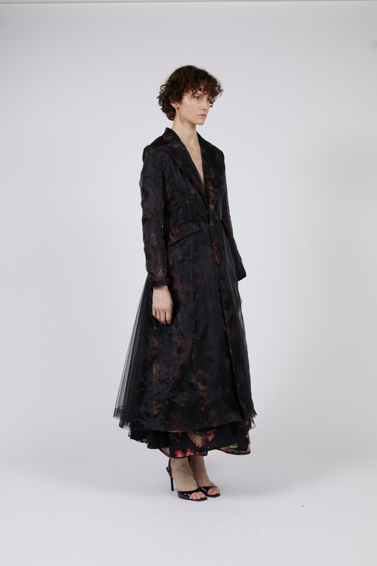 QUETSCHE | Layered Lace Coat