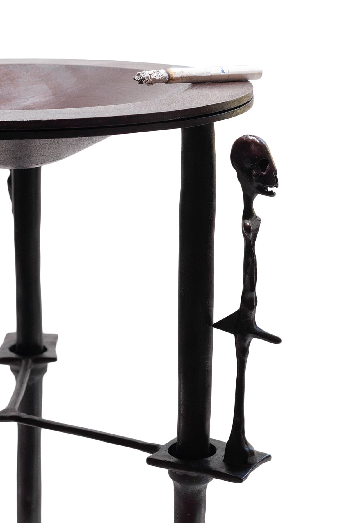 ENFANTS RICHES DÉPRIMÉS | DICK MAN STANDING ASHTRAY