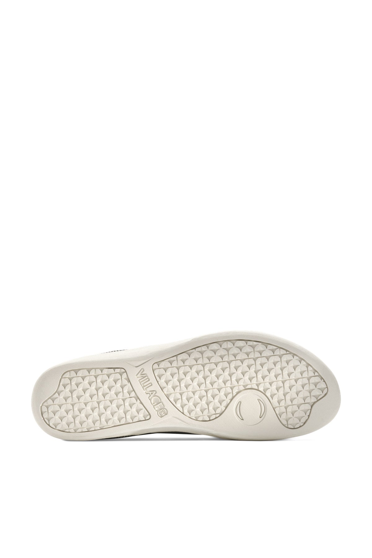 Village PM | 1.30PM Sneakers in Black & White