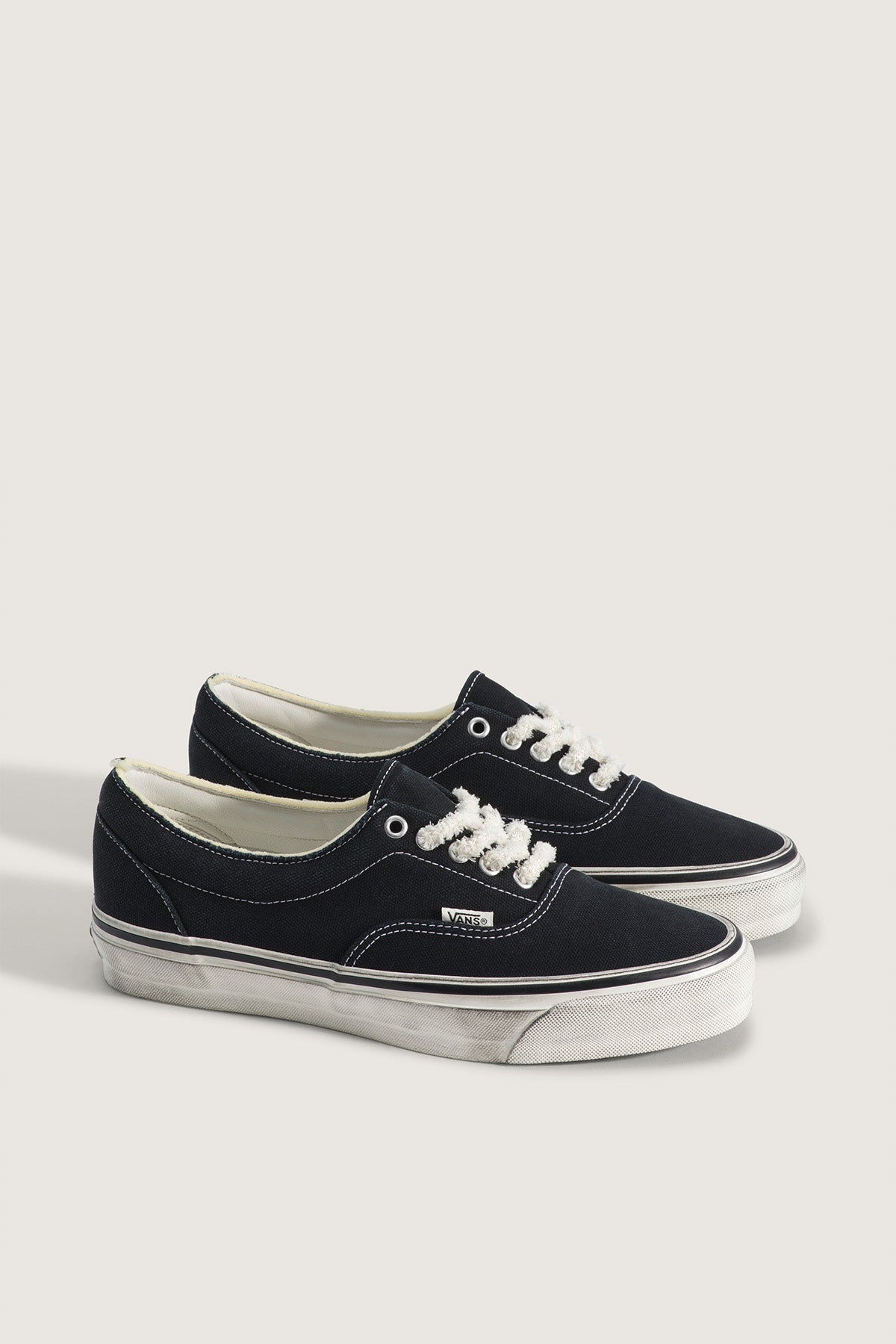 OTW BY VANS | Era 95 DST in Relic Black