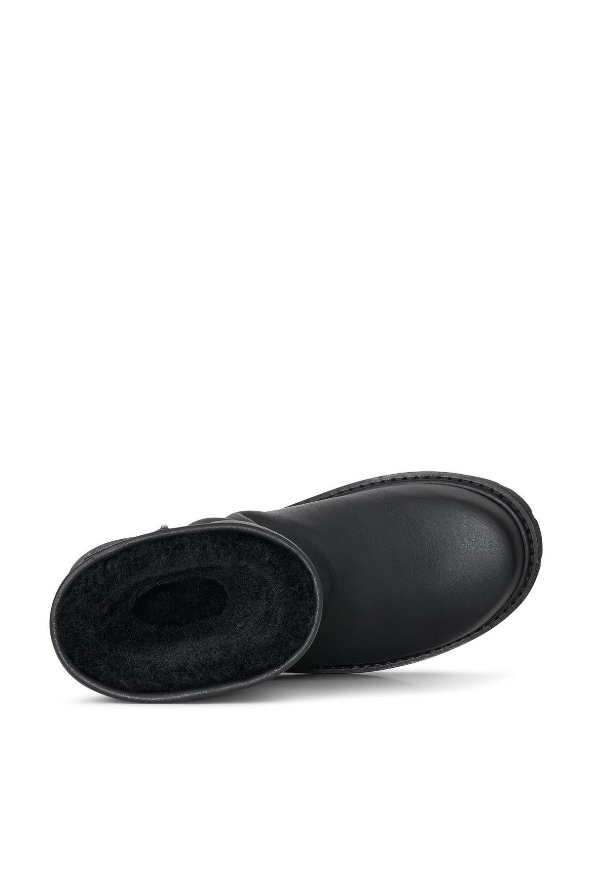 Willy Chavarria | UGG Relaxed