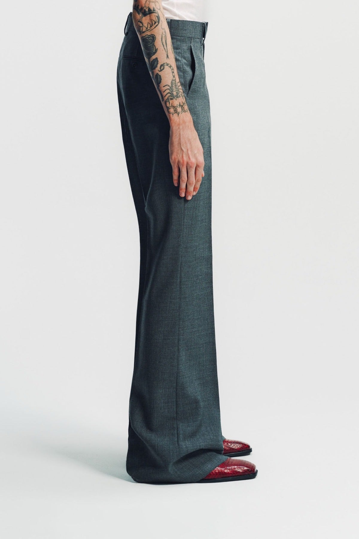Kyosuke Kunimoto | Grey Flat Front Flare Pants