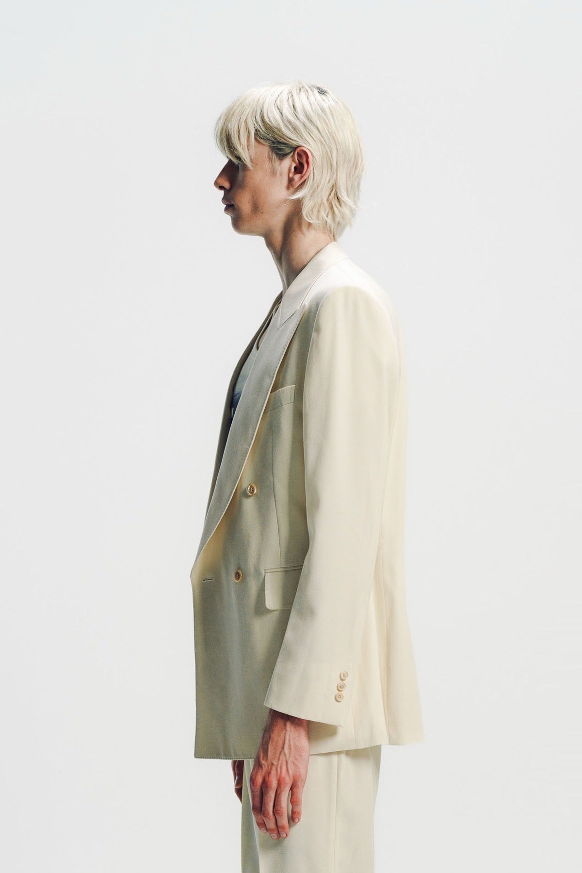 Kyosuke Kunimoto | Ivory Double Breasted Peak Lapel Jacket